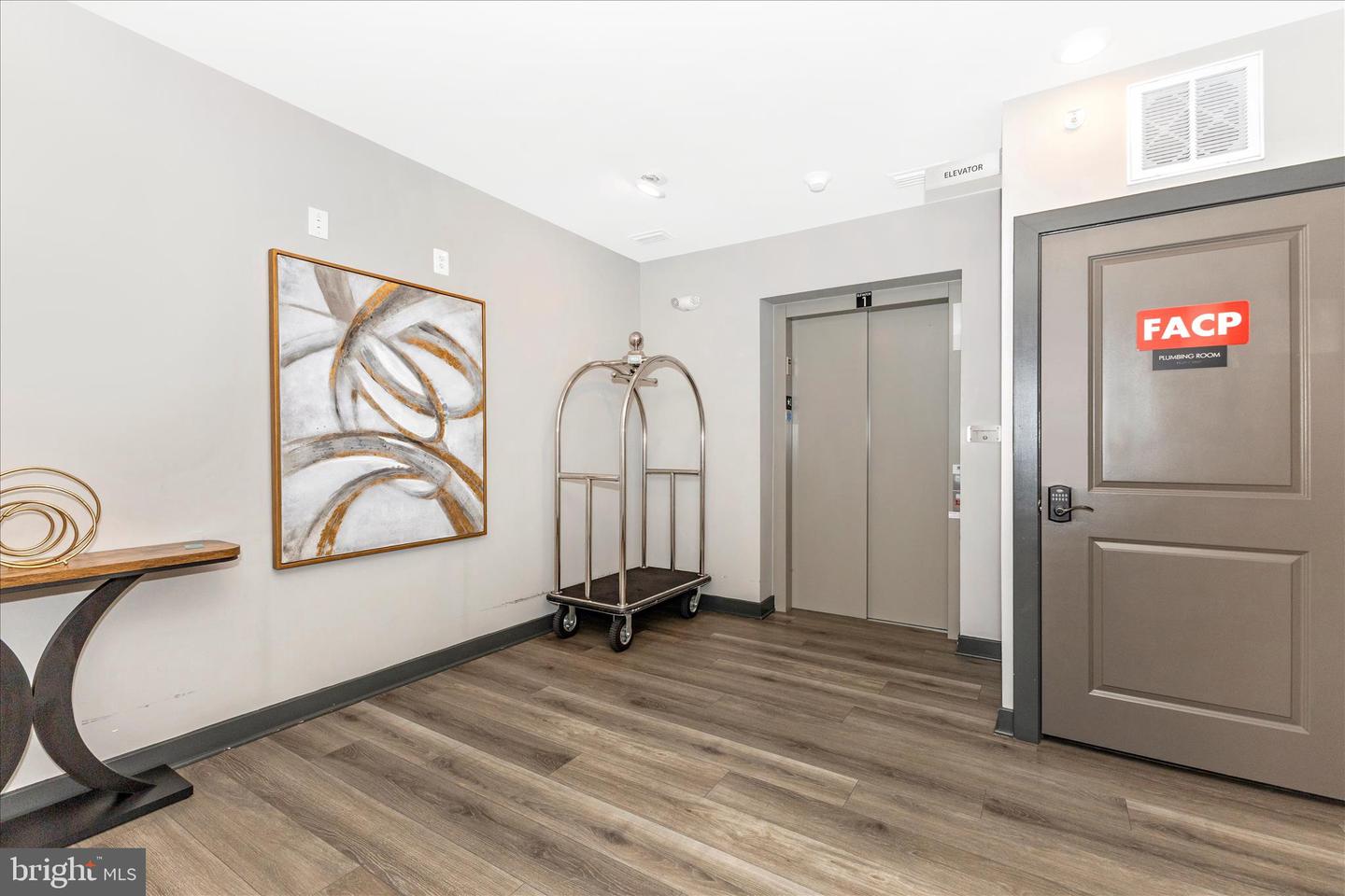 12865 MOSAIC PARK WAY #3J, HERNDON, Virginia 20171, 2 Bedrooms Bedrooms, ,2 BathroomsBathrooms,Residential,For sale,12865 MOSAIC PARK WAY #3J,VAFX2277830 MLS # VAFX2277830 12865 MOSAIC PARK WAY #3J, HERNDON, Virginia 20171, 2 Bedrooms Bedrooms, ,2 BathroomsBathrooms,Residential,For sale,12865 MOSAIC PARK WAY #3J,VAFX2277830 MLS # VAFX2277830