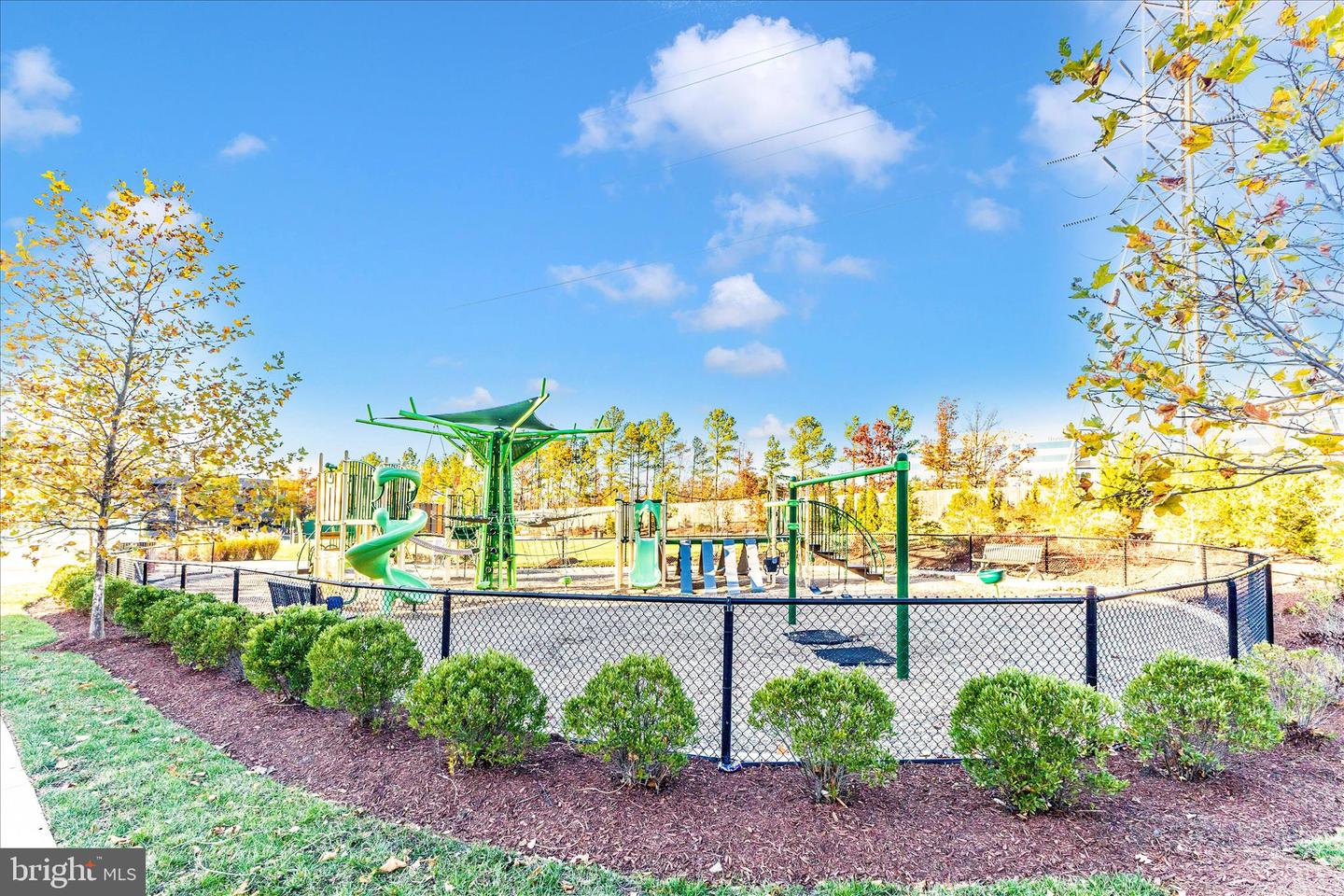 12865 MOSAIC PARK WAY #3J, HERNDON, Virginia 20171, 2 Bedrooms Bedrooms, ,2 BathroomsBathrooms,Residential,For sale,12865 MOSAIC PARK WAY #3J,VAFX2277830 MLS # VAFX2277830 12865 MOSAIC PARK WAY #3J, HERNDON, Virginia 20171, 2 Bedrooms Bedrooms, ,2 BathroomsBathrooms,Residential,For sale,12865 MOSAIC PARK WAY #3J,VAFX2277830 MLS # VAFX2277830