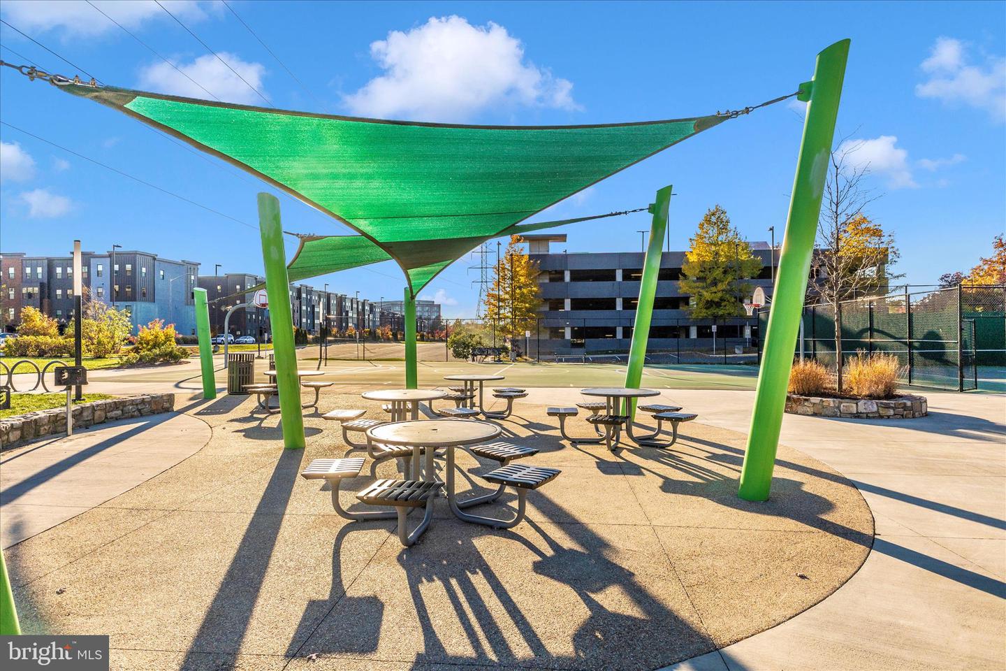 12865 MOSAIC PARK WAY #3J, HERNDON, Virginia 20171, 2 Bedrooms Bedrooms, ,2 BathroomsBathrooms,Residential,For sale,12865 MOSAIC PARK WAY #3J,VAFX2277830 MLS # VAFX2277830 12865 MOSAIC PARK WAY #3J, HERNDON, Virginia 20171, 2 Bedrooms Bedrooms, ,2 BathroomsBathrooms,Residential,For sale,12865 MOSAIC PARK WAY #3J,VAFX2277830 MLS # VAFX2277830