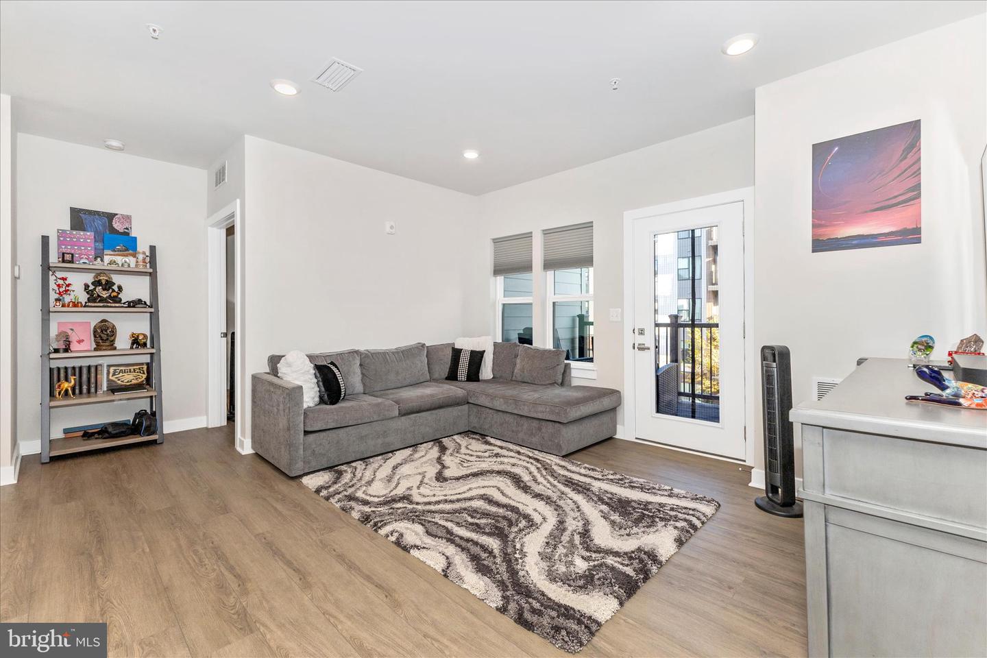 12865 MOSAIC PARK WAY #3J, HERNDON, Virginia 20171, 2 Bedrooms Bedrooms, ,2 BathroomsBathrooms,Residential,For sale,12865 MOSAIC PARK WAY #3J,VAFX2277830 MLS # VAFX2277830 12865 MOSAIC PARK WAY #3J, HERNDON, Virginia 20171, 2 Bedrooms Bedrooms, ,2 BathroomsBathrooms,Residential,For sale,12865 MOSAIC PARK WAY #3J,VAFX2277830 MLS # VAFX2277830