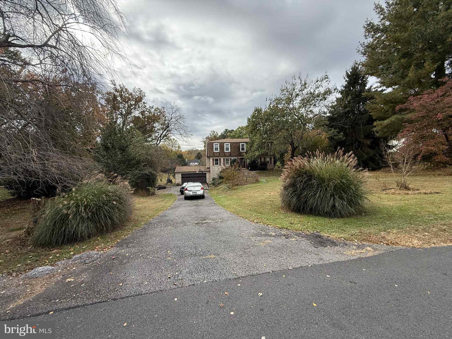 10209 OXFORDSHIRE RD, GREAT FALLS, Virginia 22066, 5 Bedrooms Bedrooms, ,3 BathroomsBathrooms,Residential,For sale,10209 OXFORDSHIRE RD,VAFX2277566 MLS # VAFX2277566