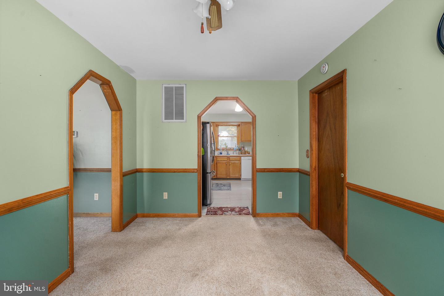 10722 LOVETT DR, FREDERICKSBURG, Virginia 22407, 3 Bedrooms Bedrooms, 10 Rooms Rooms,2 BathroomsBathrooms,Residential,For sale,10722 LOVETT DR,VASP2037424 MLS # VASP2037424 10722 LOVETT DR, FREDERICKSBURG, Virginia 22407, 3 Bedrooms Bedrooms, 10 Rooms Rooms,2 BathroomsBathrooms,Residential,For sale,10722 LOVETT DR,VASP2037424 MLS # VASP2037424