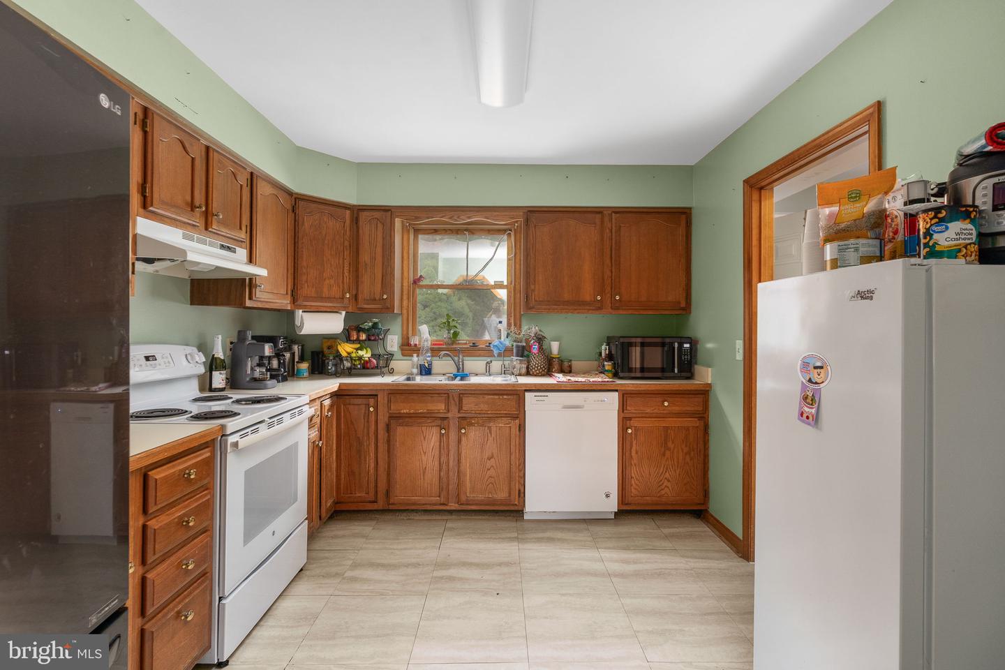 10722 LOVETT DR, FREDERICKSBURG, Virginia 22407, 3 Bedrooms Bedrooms, 10 Rooms Rooms,2 BathroomsBathrooms,Residential,For sale,10722 LOVETT DR,VASP2037424 MLS # VASP2037424 10722 LOVETT DR, FREDERICKSBURG, Virginia 22407, 3 Bedrooms Bedrooms, 10 Rooms Rooms,2 BathroomsBathrooms,Residential,For sale,10722 LOVETT DR,VASP2037424 MLS # VASP2037424