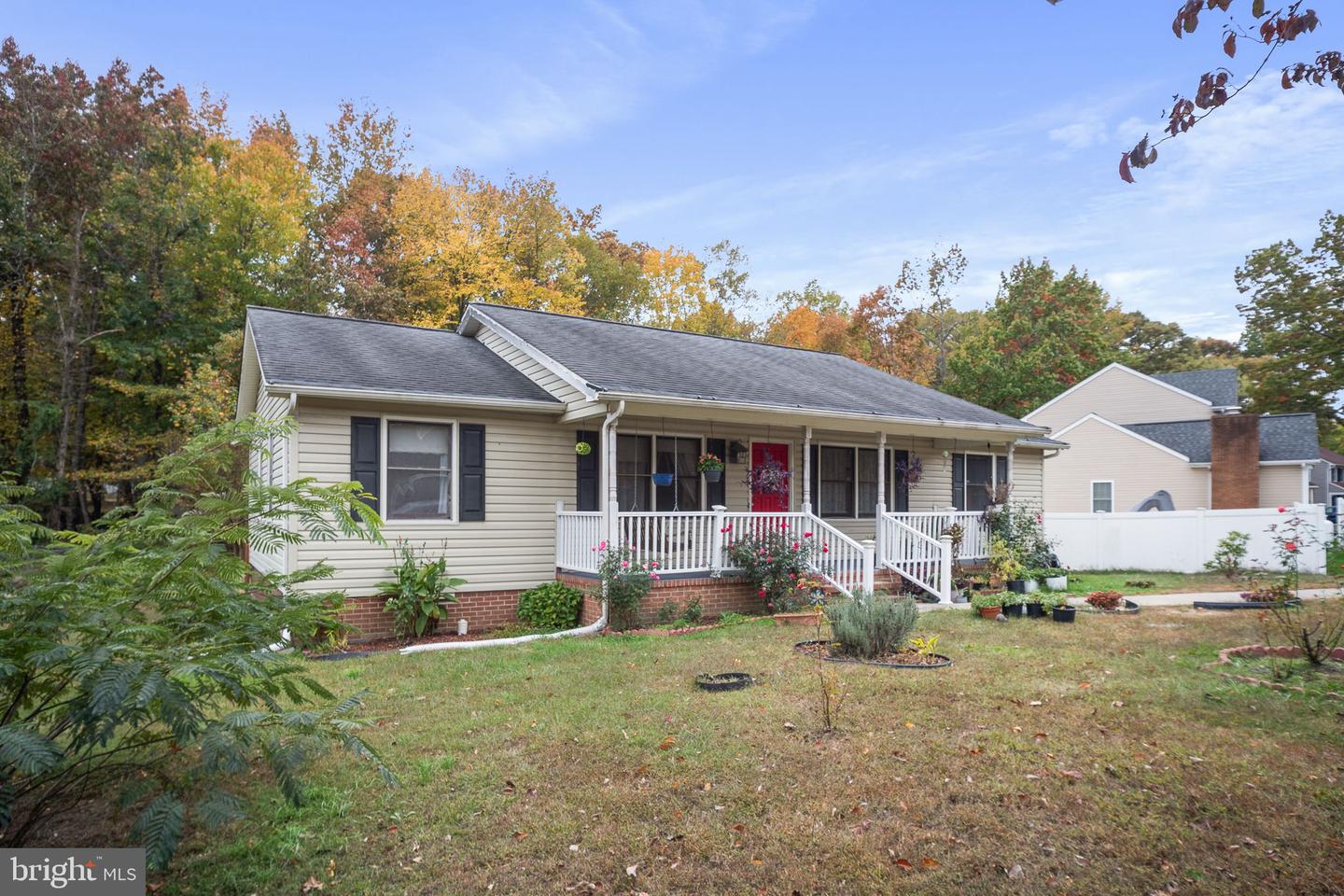 10722 LOVETT DR, FREDERICKSBURG, Virginia 22407, 3 Bedrooms Bedrooms, 10 Rooms Rooms,2 BathroomsBathrooms,Residential,For sale,10722 LOVETT DR,VASP2037424 MLS # VASP2037424 10722 LOVETT DR, FREDERICKSBURG, Virginia 22407, 3 Bedrooms Bedrooms, 10 Rooms Rooms,2 BathroomsBathrooms,Residential,For sale,10722 LOVETT DR,VASP2037424 MLS # VASP2037424