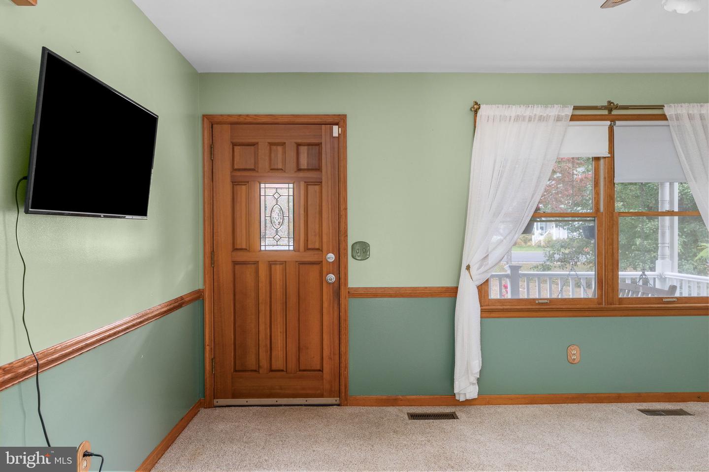 10722 LOVETT DR, FREDERICKSBURG, Virginia 22407, 3 Bedrooms Bedrooms, 10 Rooms Rooms,2 BathroomsBathrooms,Residential,For sale,10722 LOVETT DR,VASP2037424 MLS # VASP2037424 10722 LOVETT DR, FREDERICKSBURG, Virginia 22407, 3 Bedrooms Bedrooms, 10 Rooms Rooms,2 BathroomsBathrooms,Residential,For sale,10722 LOVETT DR,VASP2037424 MLS # VASP2037424