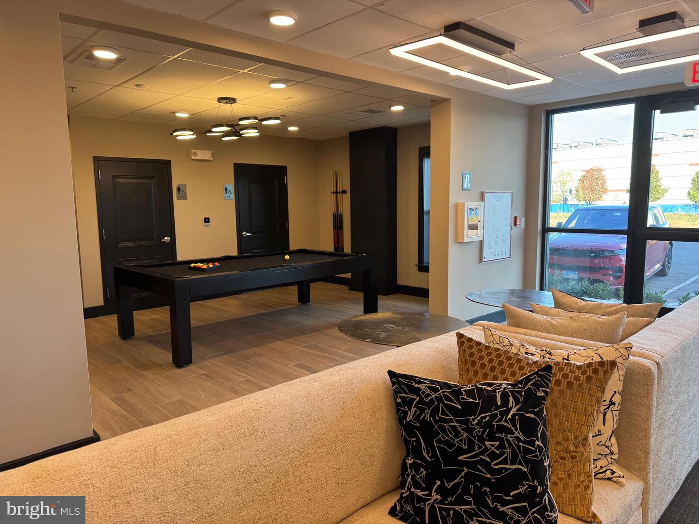 21731 DOVEKIE TER #408, ASHBURN, Virginia 20147, 2 Bedrooms Bedrooms, ,2 BathroomsBathrooms,Residential,For sale,21731 DOVEKIE TER #408,VALO2110488 MLS # VALO2110488 21731 DOVEKIE TER #408, ASHBURN, Virginia 20147, 2 Bedrooms Bedrooms, ,2 BathroomsBathrooms,Residential,For sale,21731 DOVEKIE TER #408,VALO2110488 MLS # VALO2110488