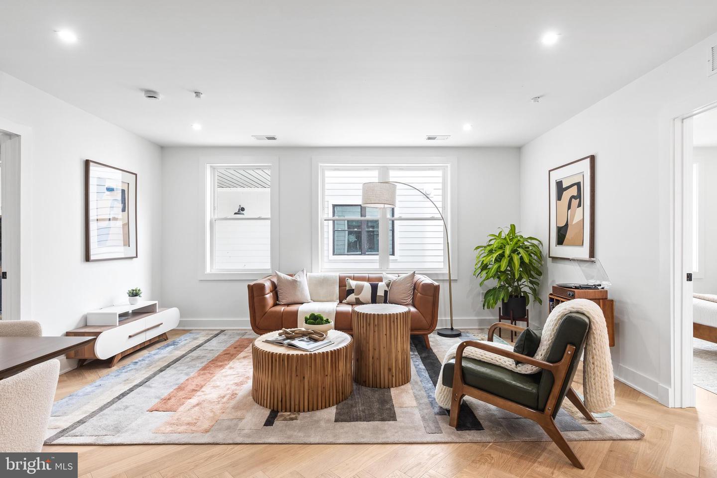 1124 FLORIDA AVE NE #104, WASHINGTON, District Of Columbia 20002, 1 Bedroom Bedrooms, ,1 BathroomBathrooms,Residential,For sale,1124 FLORIDA AVE NE #104,DCDC2230394 MLS # DCDC2230394