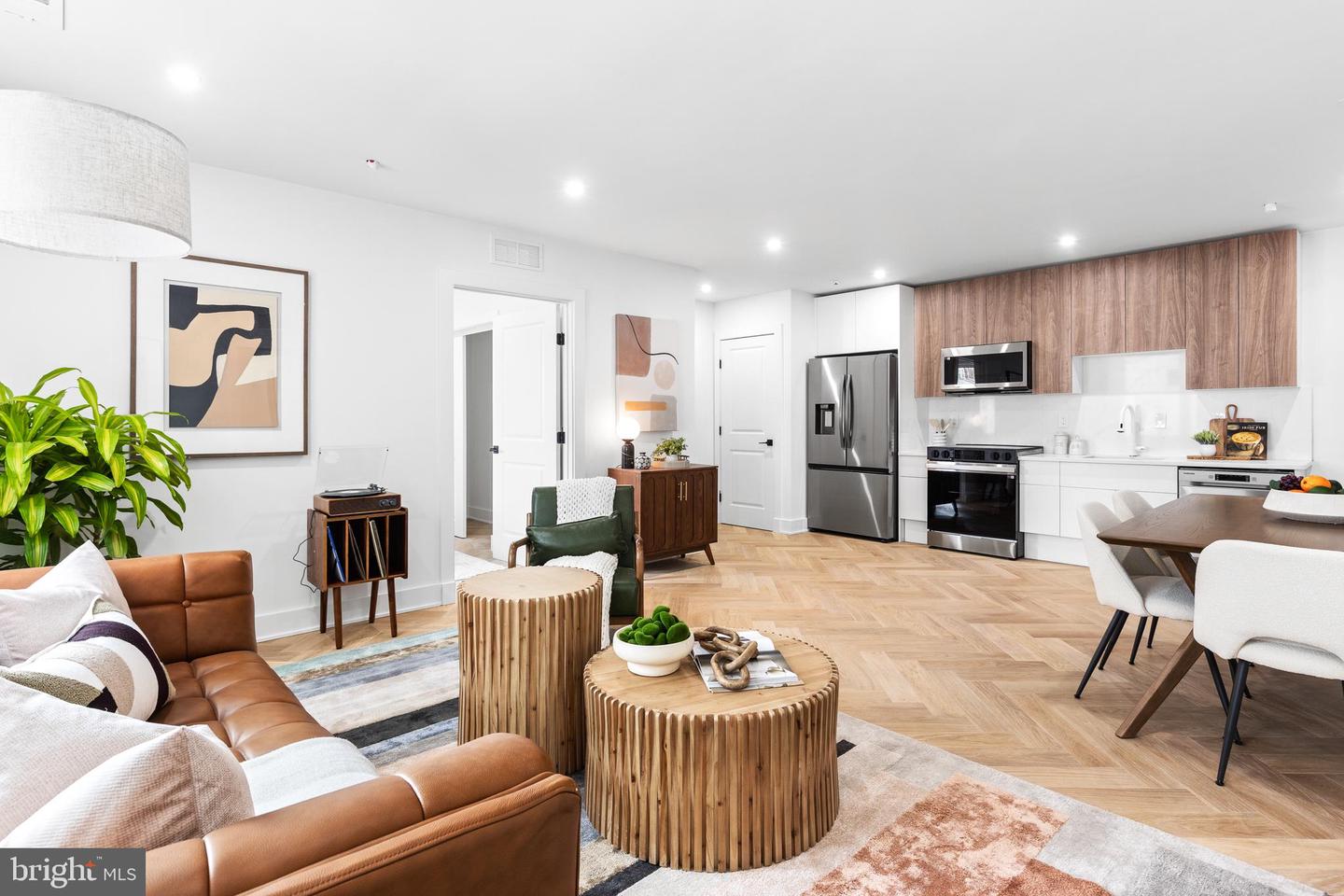 1124 FLORIDA AVE NE #104, WASHINGTON, District Of Columbia 20002, 1 Bedroom Bedrooms, ,1 BathroomBathrooms,Residential,For sale,1124 FLORIDA AVE NE #104,DCDC2230394 MLS # DCDC2230394