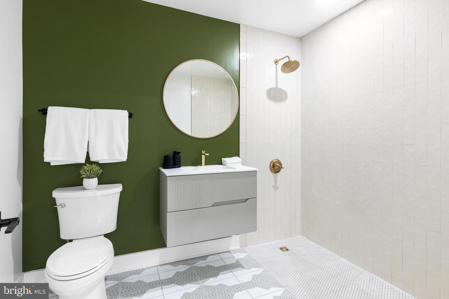 1124 FLORIDA AVE NE #104, WASHINGTON, District Of Columbia 20002, 1 Bedroom Bedrooms, ,1 BathroomBathrooms,Residential,For sale,1124 FLORIDA AVE NE #104,DCDC2230394 MLS # DCDC2230394