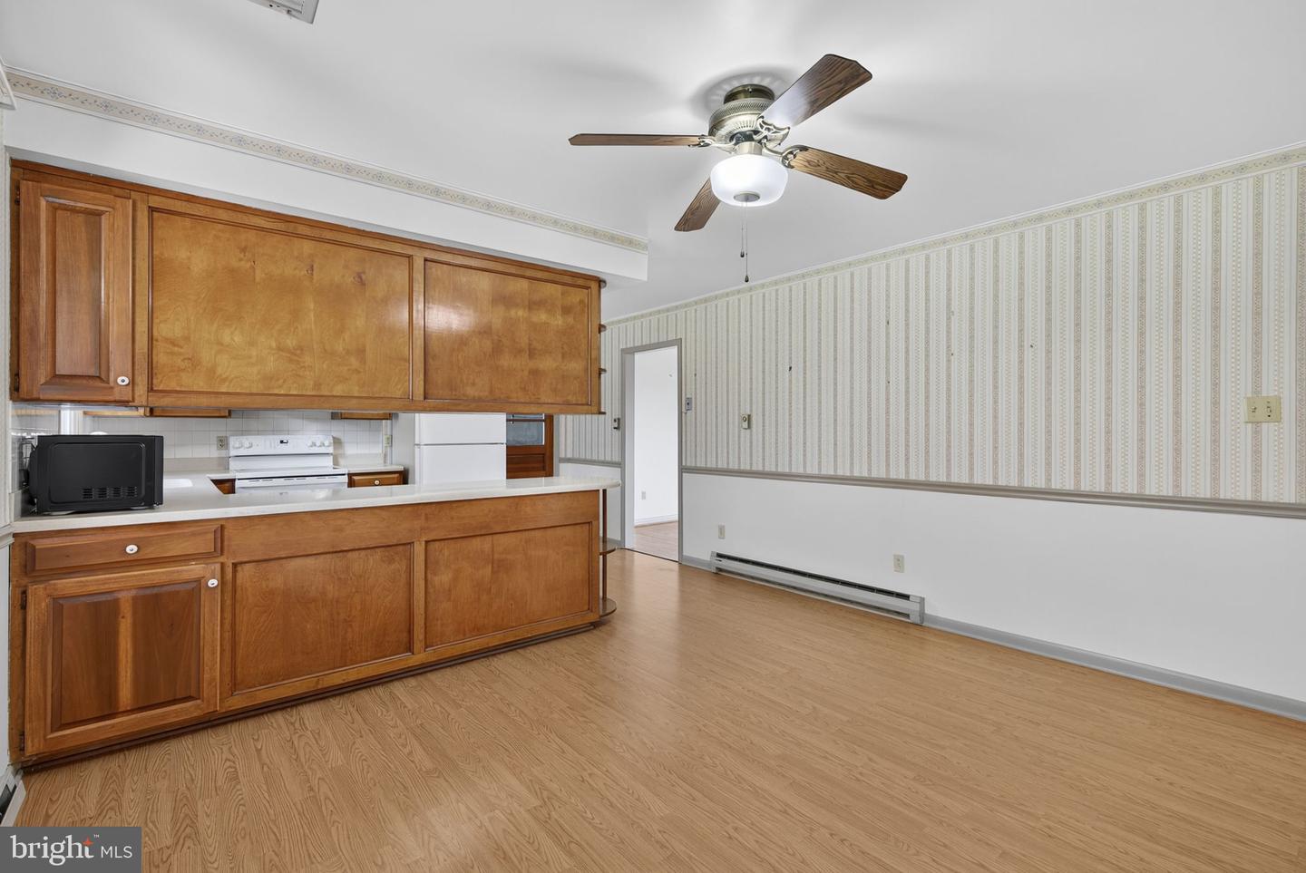 1243 N FREDERICK PIKE, WINCHESTER, Virginia 22603, 3 Bedrooms Bedrooms, ,2 BathroomsBathrooms,Residential,For sale,1243 N FREDERICK PIKE,VAFV2037860 MLS # VAFV2037860 1243 N FREDERICK PIKE, WINCHESTER, Virginia 22603, 3 Bedrooms Bedrooms, ,2 BathroomsBathrooms,Residential,For sale,1243 N FREDERICK PIKE,VAFV2037860 MLS # VAFV2037860