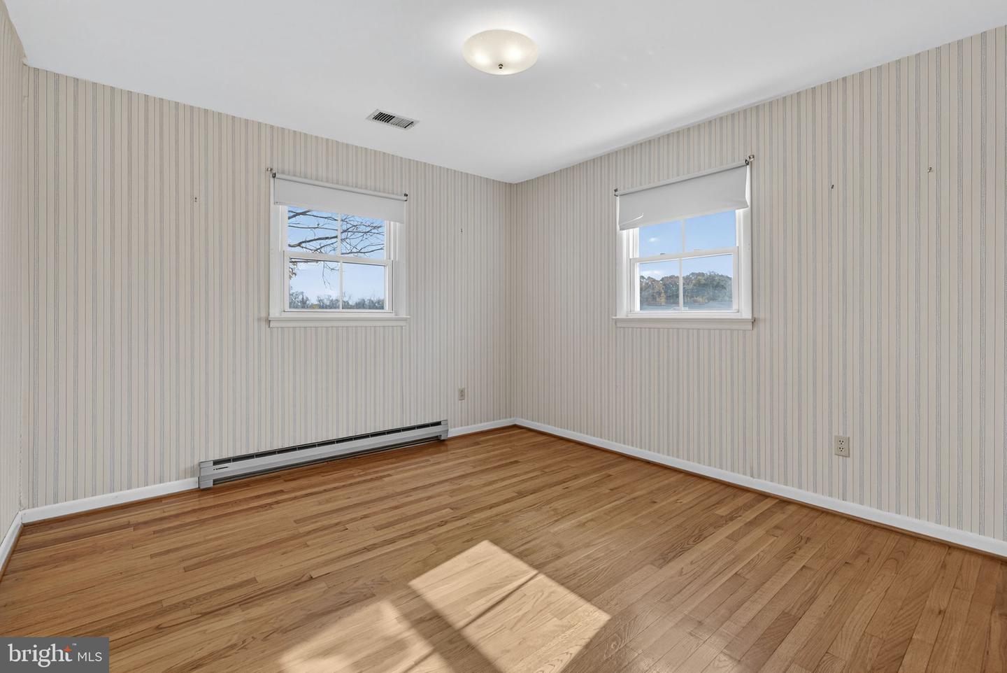 1243 N FREDERICK PIKE, WINCHESTER, Virginia 22603, 3 Bedrooms Bedrooms, ,2 BathroomsBathrooms,Residential,For sale,1243 N FREDERICK PIKE,VAFV2037860 MLS # VAFV2037860 1243 N FREDERICK PIKE, WINCHESTER, Virginia 22603, 3 Bedrooms Bedrooms, ,2 BathroomsBathrooms,Residential,For sale,1243 N FREDERICK PIKE,VAFV2037860 MLS # VAFV2037860