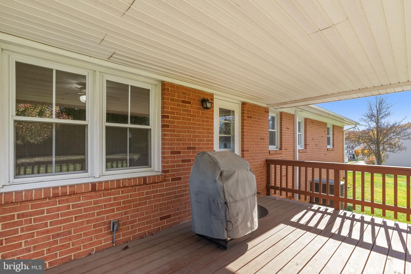 1243 N FREDERICK PIKE, WINCHESTER, Virginia 22603, 3 Bedrooms Bedrooms, ,2 BathroomsBathrooms,Residential,For sale,1243 N FREDERICK PIKE,VAFV2037860 MLS # VAFV2037860 1243 N FREDERICK PIKE, WINCHESTER, Virginia 22603, 3 Bedrooms Bedrooms, ,2 BathroomsBathrooms,Residential,For sale,1243 N FREDERICK PIKE,VAFV2037860 MLS # VAFV2037860