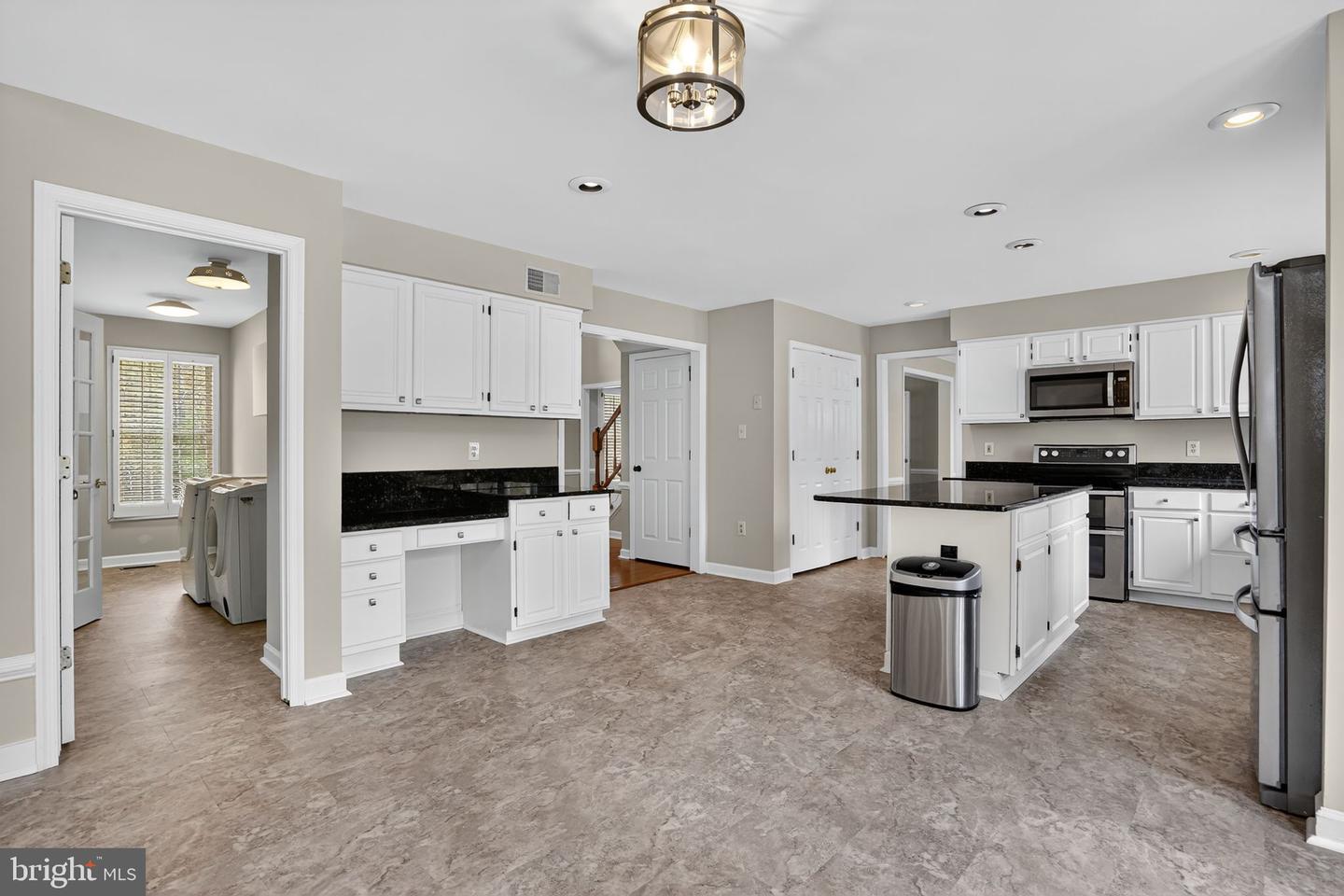 6171 HEMLOCK CT, MANASSAS, Virginia 20112, 5 Bedrooms Bedrooms, ,4 BathroomsBathrooms,Residential,For sale,6171 HEMLOCK CT,VAPW2107252 MLS # VAPW2107252 6171 HEMLOCK CT, MANASSAS, Virginia 20112, 5 Bedrooms Bedrooms, ,4 BathroomsBathrooms,Residential,For sale,6171 HEMLOCK CT,VAPW2107252 MLS # VAPW2107252