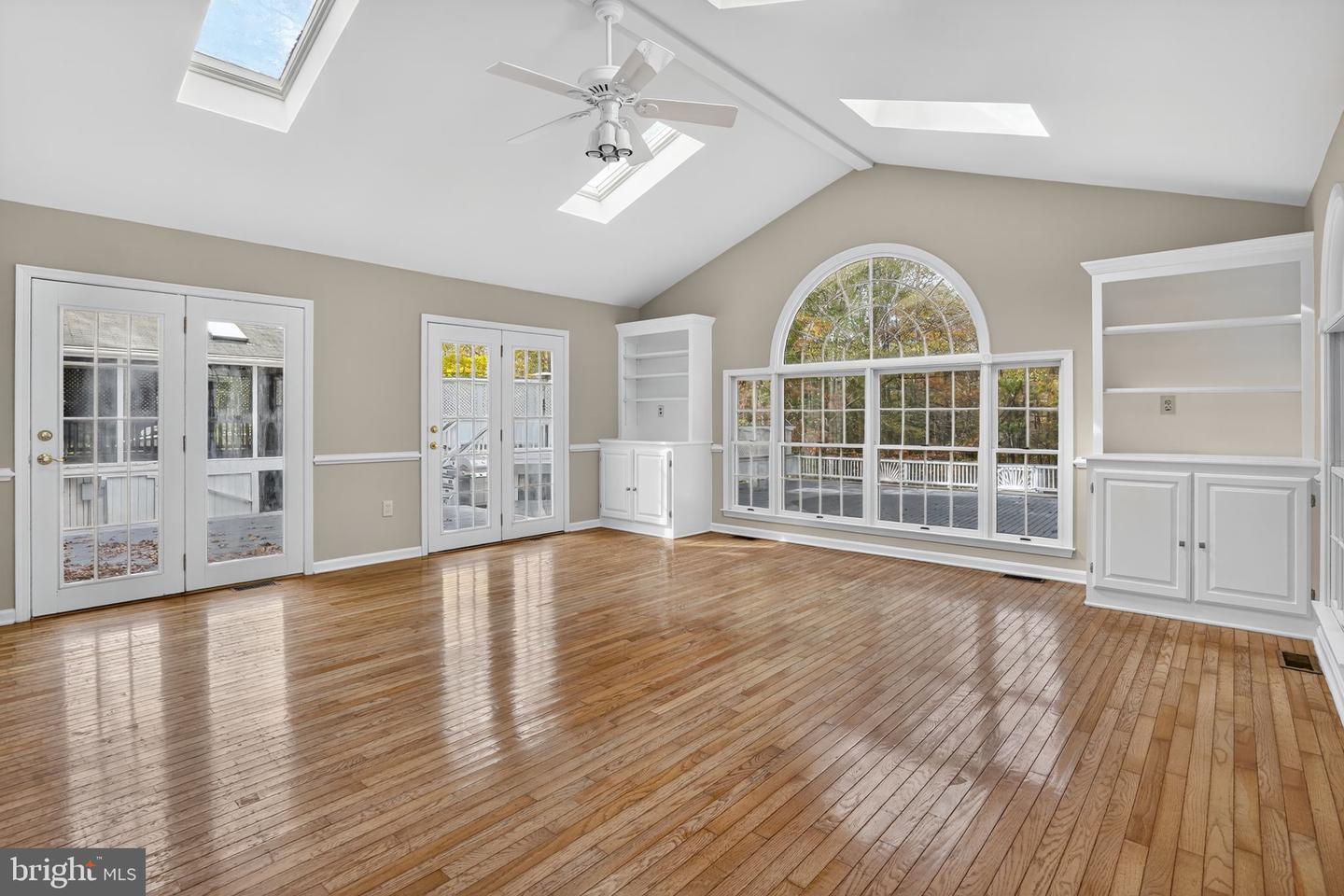 6171 HEMLOCK CT, MANASSAS, Virginia 20112, 5 Bedrooms Bedrooms, ,4 BathroomsBathrooms,Residential,For sale,6171 HEMLOCK CT,VAPW2107252 MLS # VAPW2107252 6171 HEMLOCK CT, MANASSAS, Virginia 20112, 5 Bedrooms Bedrooms, ,4 BathroomsBathrooms,Residential,For sale,6171 HEMLOCK CT,VAPW2107252 MLS # VAPW2107252