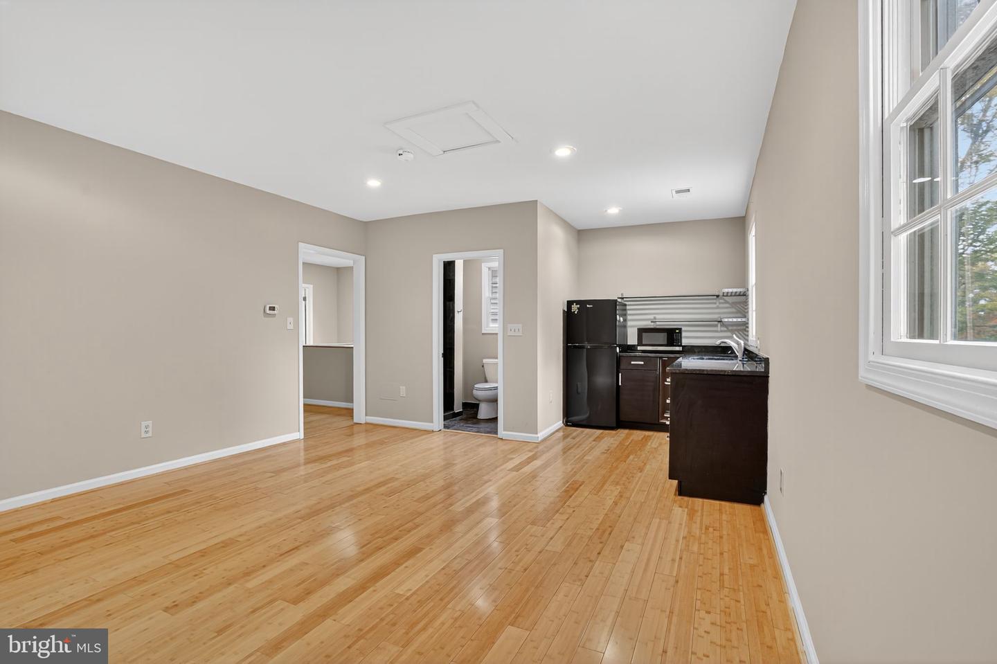 6171 HEMLOCK CT, MANASSAS, Virginia 20112, 5 Bedrooms Bedrooms, ,4 BathroomsBathrooms,Residential,For sale,6171 HEMLOCK CT,VAPW2107252 MLS # VAPW2107252 6171 HEMLOCK CT, MANASSAS, Virginia 20112, 5 Bedrooms Bedrooms, ,4 BathroomsBathrooms,Residential,For sale,6171 HEMLOCK CT,VAPW2107252 MLS # VAPW2107252