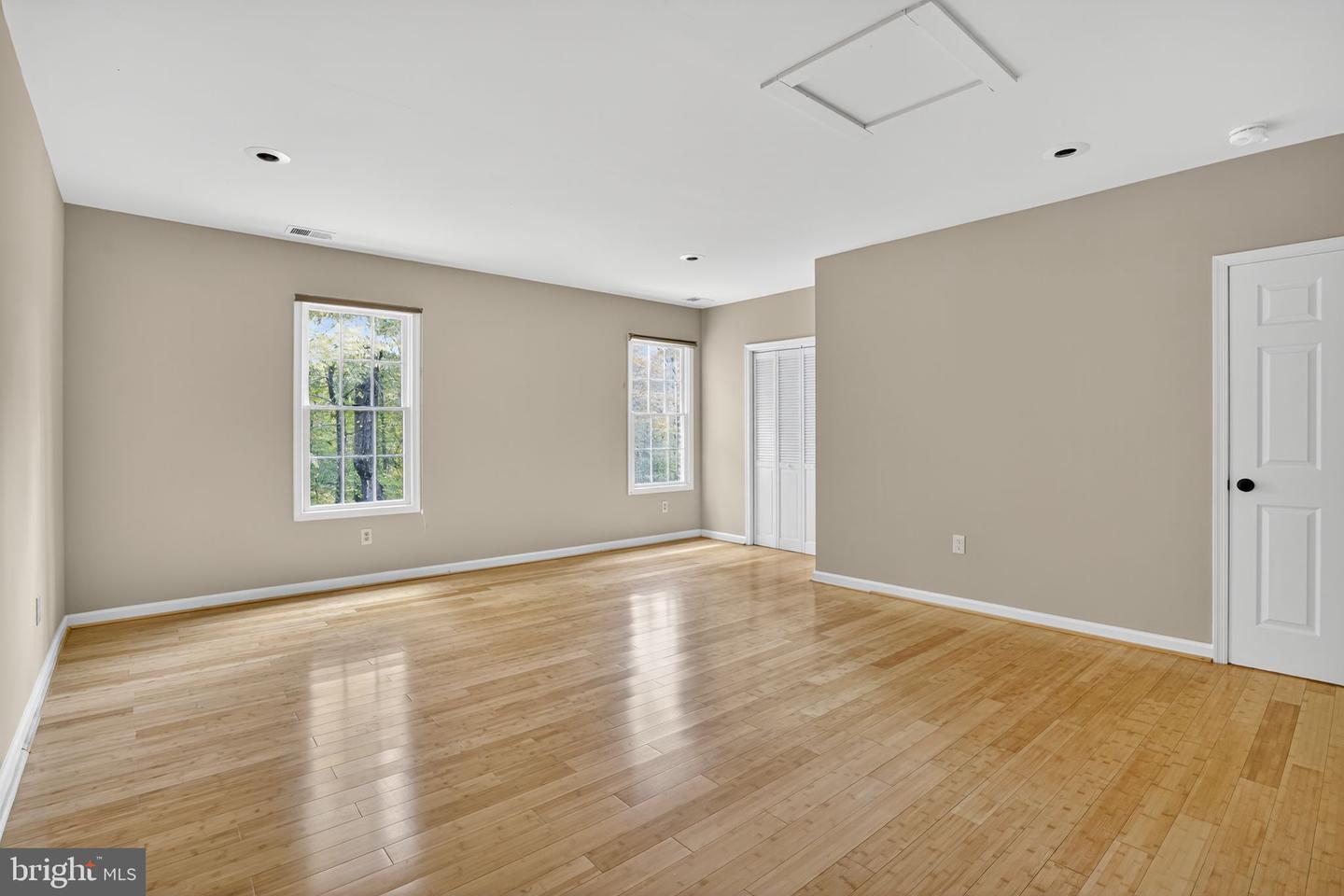 6171 HEMLOCK CT, MANASSAS, Virginia 20112, 5 Bedrooms Bedrooms, ,4 BathroomsBathrooms,Residential,For sale,6171 HEMLOCK CT,VAPW2107252 MLS # VAPW2107252 6171 HEMLOCK CT, MANASSAS, Virginia 20112, 5 Bedrooms Bedrooms, ,4 BathroomsBathrooms,Residential,For sale,6171 HEMLOCK CT,VAPW2107252 MLS # VAPW2107252