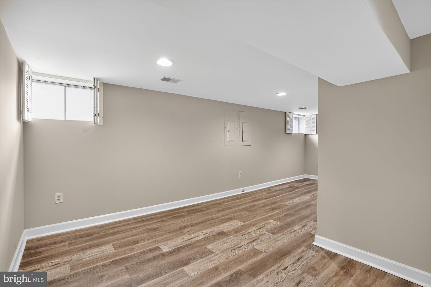 6171 HEMLOCK CT, MANASSAS, Virginia 20112, 5 Bedrooms Bedrooms, ,4 BathroomsBathrooms,Residential,For sale,6171 HEMLOCK CT,VAPW2107252 MLS # VAPW2107252 6171 HEMLOCK CT, MANASSAS, Virginia 20112, 5 Bedrooms Bedrooms, ,4 BathroomsBathrooms,Residential,For sale,6171 HEMLOCK CT,VAPW2107252 MLS # VAPW2107252