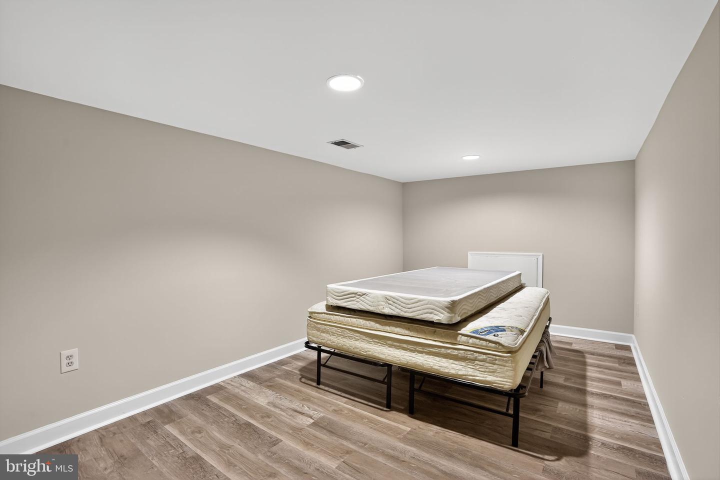 6171 HEMLOCK CT, MANASSAS, Virginia 20112, 5 Bedrooms Bedrooms, ,4 BathroomsBathrooms,Residential,For sale,6171 HEMLOCK CT,VAPW2107252 MLS # VAPW2107252 6171 HEMLOCK CT, MANASSAS, Virginia 20112, 5 Bedrooms Bedrooms, ,4 BathroomsBathrooms,Residential,For sale,6171 HEMLOCK CT,VAPW2107252 MLS # VAPW2107252