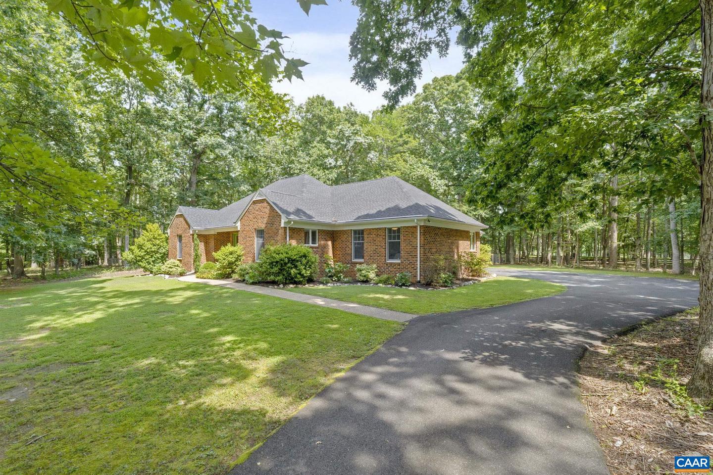 3675 GRAEMONT DR, EARLYSVILLE, Virginia 22936, 3 Bedrooms Bedrooms, ,2 BathroomsBathrooms,Residential,For sale,3675 GRAEMONT DR,670703 MLS # 670703 3675 GRAEMONT DR, EARLYSVILLE, Virginia 22936, 3 Bedrooms Bedrooms, ,2 BathroomsBathrooms,Residential,For sale,3675 GRAEMONT DR,670703 MLS # 670703