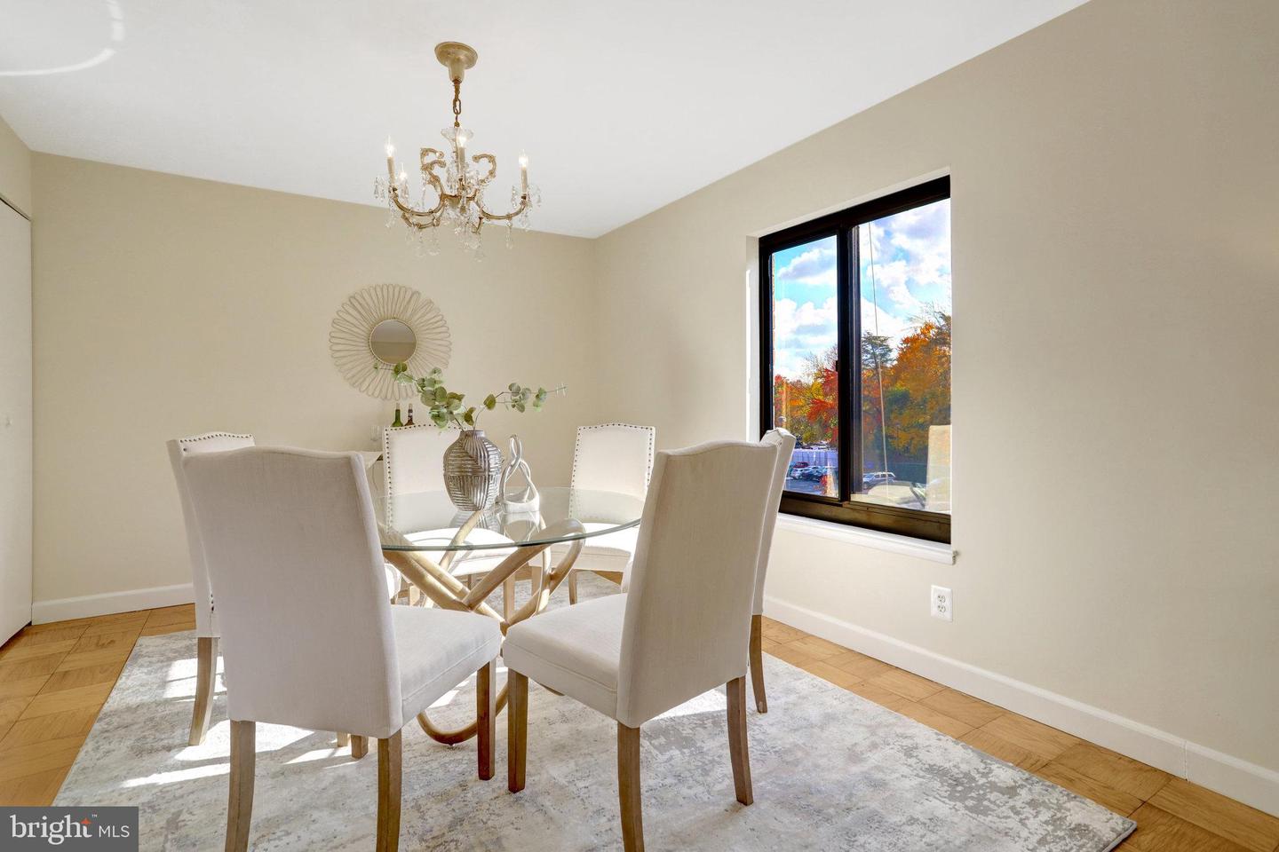 3100 S MANCHESTER ST #442, FALLS CHURCH, Virginia 22044, 2 Bedrooms Bedrooms, ,2 BathroomsBathrooms,Residential,For sale,3100 S MANCHESTER ST #442,VAFX2277824 MLS # VAFX2277824 3100 S MANCHESTER ST #442, FALLS CHURCH, Virginia 22044, 2 Bedrooms Bedrooms, ,2 BathroomsBathrooms,Residential,For sale,3100 S MANCHESTER ST #442,VAFX2277824 MLS # VAFX2277824