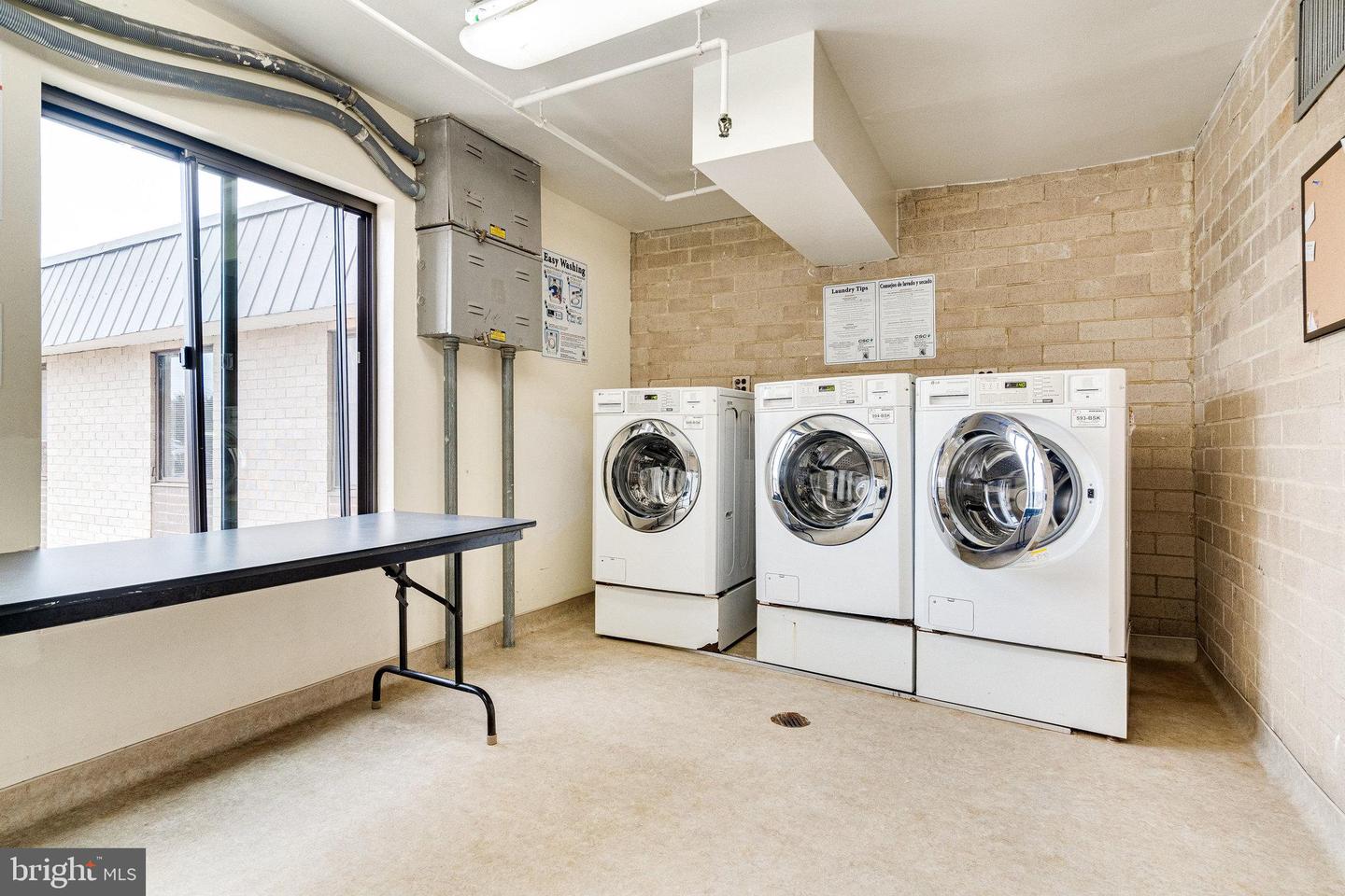 3100 S MANCHESTER ST #442, FALLS CHURCH, Virginia 22044, 2 Bedrooms Bedrooms, ,2 BathroomsBathrooms,Residential,For sale,3100 S MANCHESTER ST #442,VAFX2277824 MLS # VAFX2277824 3100 S MANCHESTER ST #442, FALLS CHURCH, Virginia 22044, 2 Bedrooms Bedrooms, ,2 BathroomsBathrooms,Residential,For sale,3100 S MANCHESTER ST #442,VAFX2277824 MLS # VAFX2277824