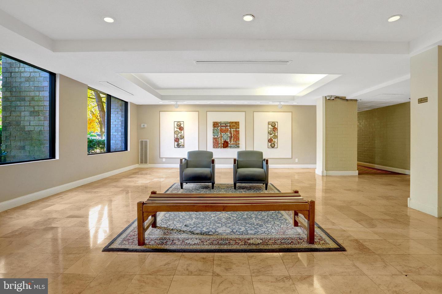 3100 S MANCHESTER ST #442, FALLS CHURCH, Virginia 22044, 2 Bedrooms Bedrooms, ,2 BathroomsBathrooms,Residential,For sale,3100 S MANCHESTER ST #442,VAFX2277824 MLS # VAFX2277824 3100 S MANCHESTER ST #442, FALLS CHURCH, Virginia 22044, 2 Bedrooms Bedrooms, ,2 BathroomsBathrooms,Residential,For sale,3100 S MANCHESTER ST #442,VAFX2277824 MLS # VAFX2277824