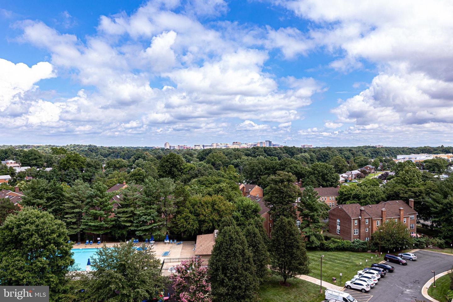 3100 S MANCHESTER ST #442, FALLS CHURCH, Virginia 22044, 2 Bedrooms Bedrooms, ,2 BathroomsBathrooms,Residential,For sale,3100 S MANCHESTER ST #442,VAFX2277824 MLS # VAFX2277824 3100 S MANCHESTER ST #442, FALLS CHURCH, Virginia 22044, 2 Bedrooms Bedrooms, ,2 BathroomsBathrooms,Residential,For sale,3100 S MANCHESTER ST #442,VAFX2277824 MLS # VAFX2277824