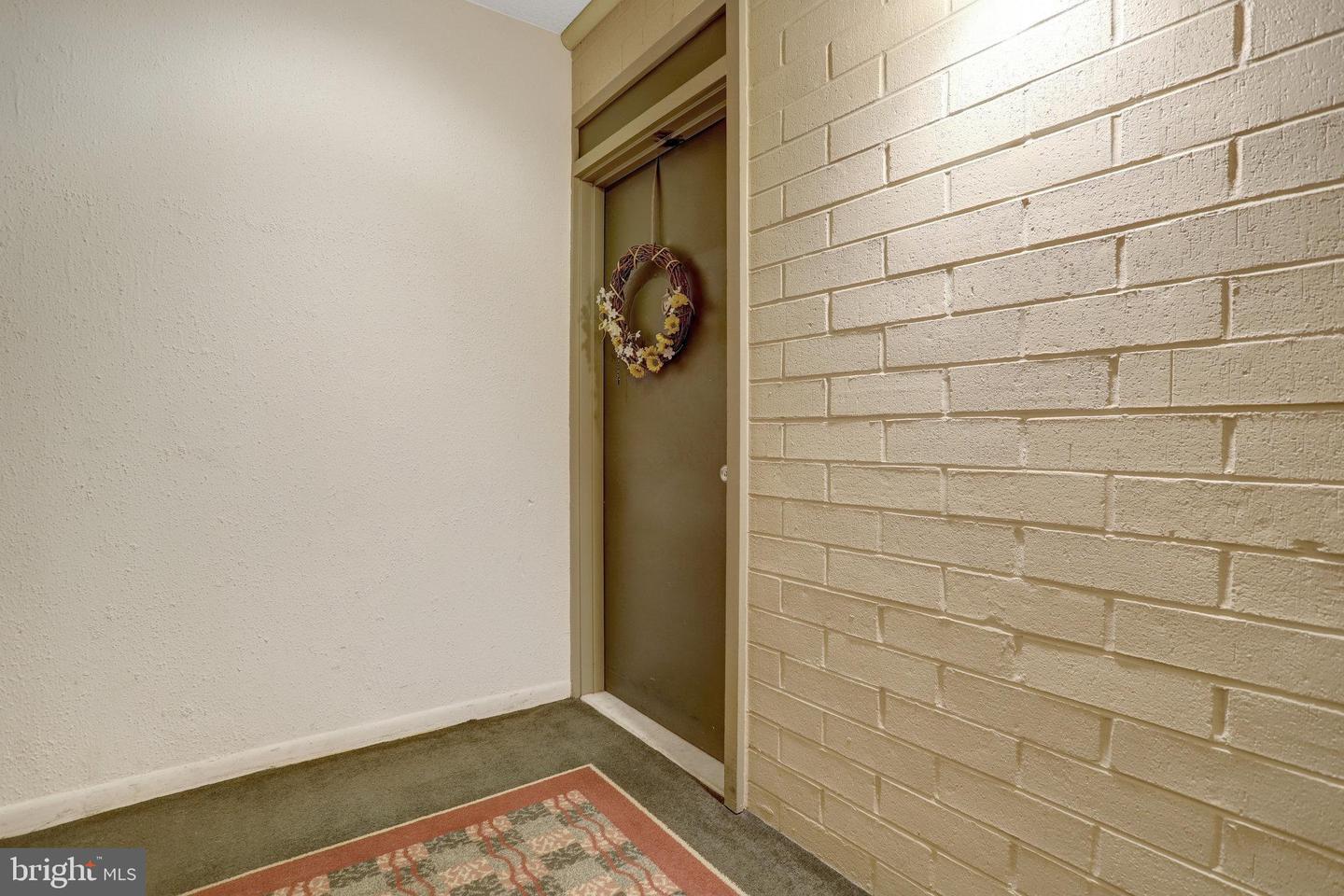 3100 S MANCHESTER ST #442, FALLS CHURCH, Virginia 22044, 2 Bedrooms Bedrooms, ,2 BathroomsBathrooms,Residential,For sale,3100 S MANCHESTER ST #442,VAFX2277824 MLS # VAFX2277824 3100 S MANCHESTER ST #442, FALLS CHURCH, Virginia 22044, 2 Bedrooms Bedrooms, ,2 BathroomsBathrooms,Residential,For sale,3100 S MANCHESTER ST #442,VAFX2277824 MLS # VAFX2277824