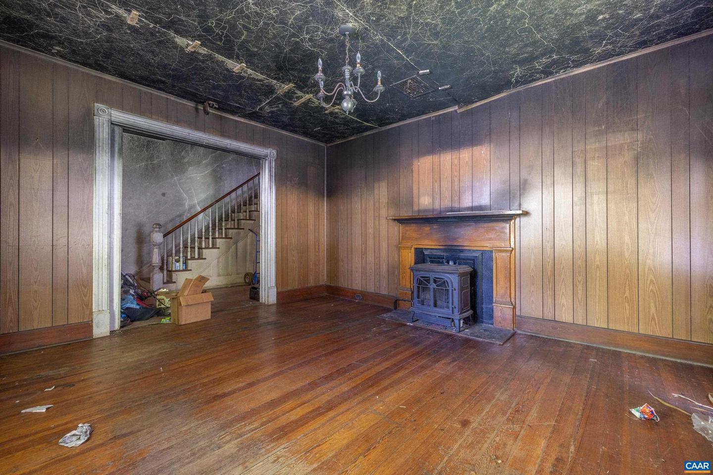 708 LOCUST AVE, CHARLOTTESVILLE, Virginia 22902, 3 Bedrooms Bedrooms, ,1 BathroomBathrooms,Residential,For sale,708 LOCUST AVE,670698 MLS # 670698 708 LOCUST AVE, CHARLOTTESVILLE, Virginia 22902, 3 Bedrooms Bedrooms, ,1 BathroomBathrooms,Residential,For sale,708 LOCUST AVE,670698 MLS # 670698