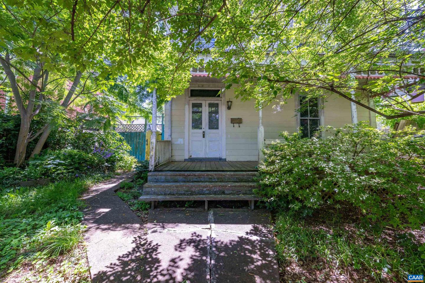 708 LOCUST AVE, CHARLOTTESVILLE, Virginia 22902, 3 Bedrooms Bedrooms, ,1 BathroomBathrooms,Residential,For sale,708 LOCUST AVE,670698 MLS # 670698 708 LOCUST AVE, CHARLOTTESVILLE, Virginia 22902, 3 Bedrooms Bedrooms, ,1 BathroomBathrooms,Residential,For sale,708 LOCUST AVE,670698 MLS # 670698