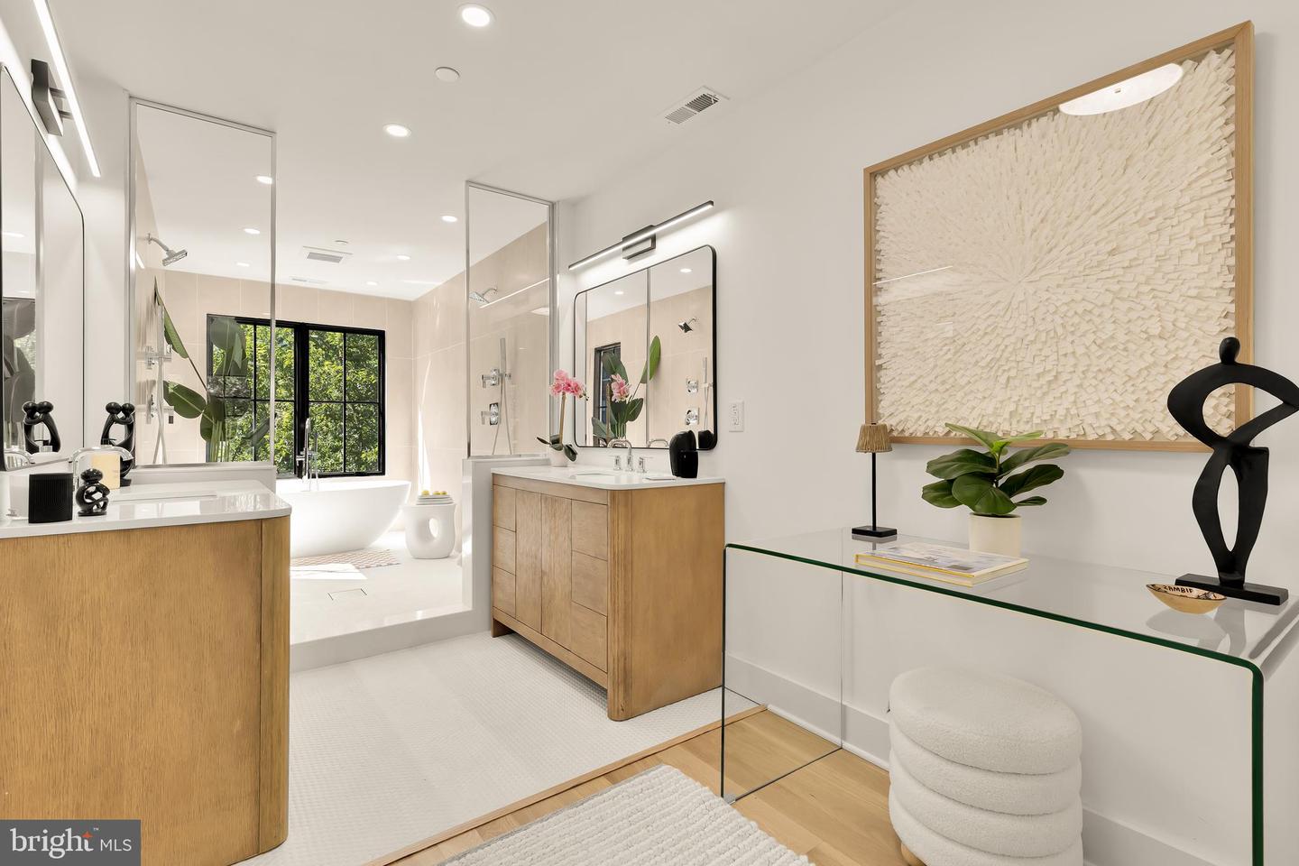 1205 10TH ST NW #B, WASHINGTON, District Of Columbia 20001, 4 Bedrooms Bedrooms, ,3 BathroomsBathrooms,Residential,For sale,1205 10TH ST NW #B,DCDC2230322 MLS # DCDC2230322 1205 10TH ST NW #B, WASHINGTON, District Of Columbia 20001, 4 Bedrooms Bedrooms, ,3 BathroomsBathrooms,Residential,For sale,1205 10TH ST NW #B,DCDC2230322 MLS # DCDC2230322