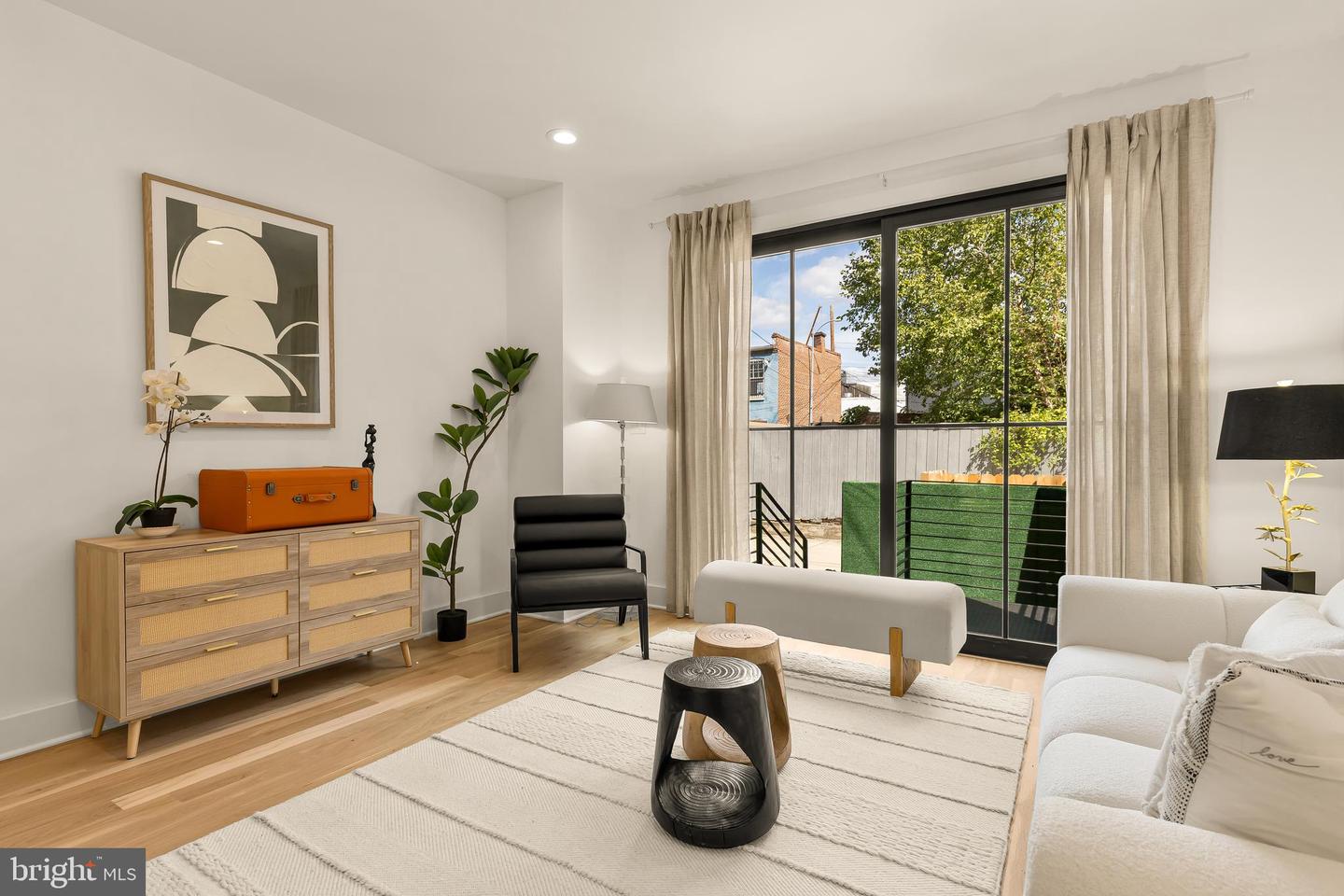 1205 10TH ST NW #B, WASHINGTON, District Of Columbia 20001, 4 Bedrooms Bedrooms, ,3 BathroomsBathrooms,Residential,For sale,1205 10TH ST NW #B,DCDC2230322 MLS # DCDC2230322 1205 10TH ST NW #B, WASHINGTON, District Of Columbia 20001, 4 Bedrooms Bedrooms, ,3 BathroomsBathrooms,Residential,For sale,1205 10TH ST NW #B,DCDC2230322 MLS # DCDC2230322