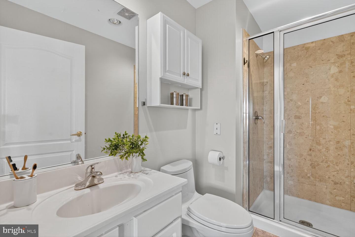 1050 N STUART ST #701, ARLINGTON, Virginia 22201, 2 Bedrooms Bedrooms, ,2 BathroomsBathrooms,Residential,For sale,1050 N STUART ST #701,VAAR2065696 MLS # VAAR2065696 1050 N STUART ST #701, ARLINGTON, Virginia 22201, 2 Bedrooms Bedrooms, ,2 BathroomsBathrooms,Residential,For sale,1050 N STUART ST #701,VAAR2065696 MLS # VAAR2065696