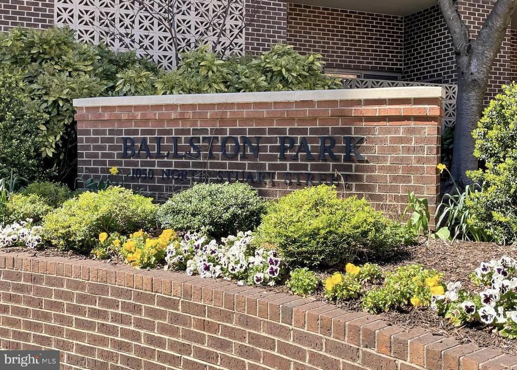 1050 N STUART ST #701, ARLINGTON, Virginia 22201, 2 Bedrooms Bedrooms, ,2 BathroomsBathrooms,Residential,For sale,1050 N STUART ST #701,VAAR2065696 MLS # VAAR2065696 1050 N STUART ST #701, ARLINGTON, Virginia 22201, 2 Bedrooms Bedrooms, ,2 BathroomsBathrooms,Residential,For sale,1050 N STUART ST #701,VAAR2065696 MLS # VAAR2065696