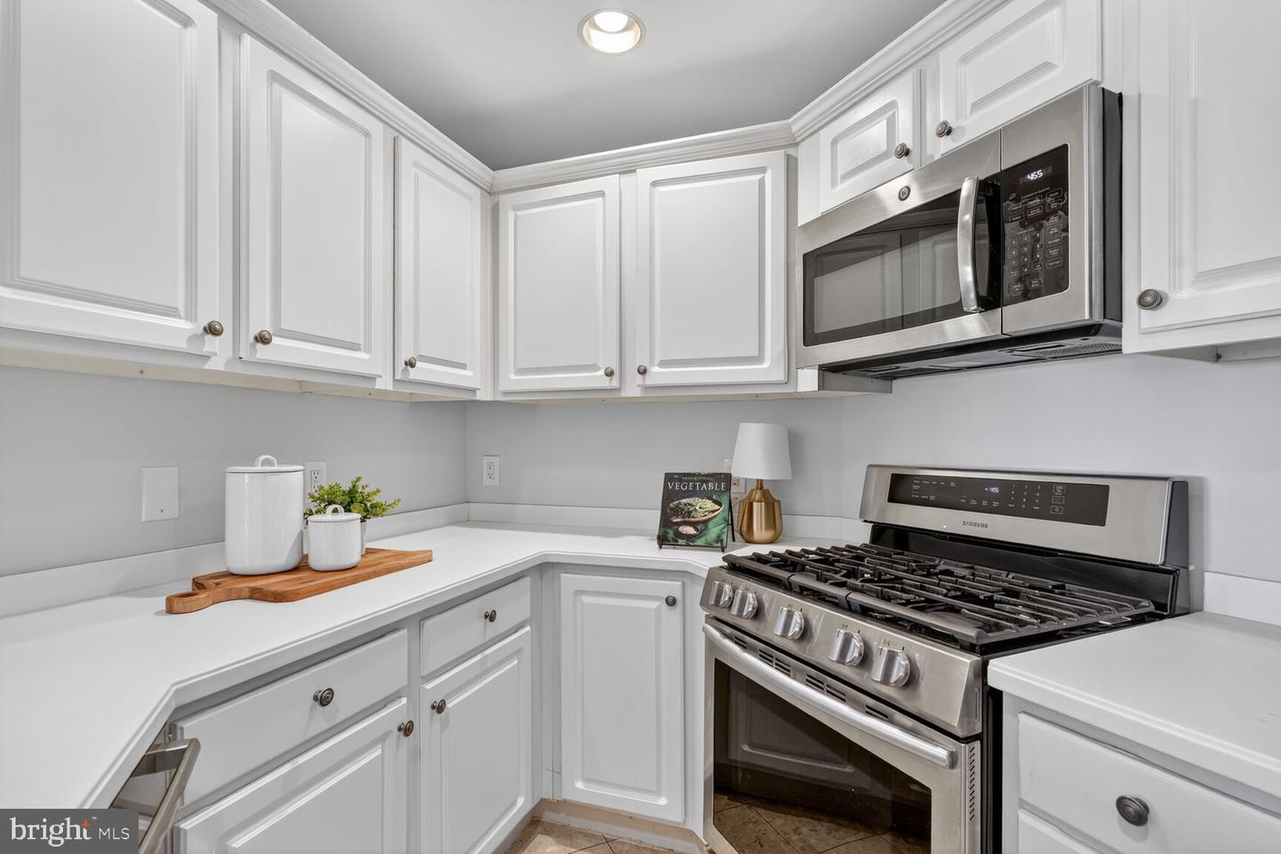 1050 N STUART ST #701, ARLINGTON, Virginia 22201, 2 Bedrooms Bedrooms, ,2 BathroomsBathrooms,Residential,For sale,1050 N STUART ST #701,VAAR2065696 MLS # VAAR2065696 1050 N STUART ST #701, ARLINGTON, Virginia 22201, 2 Bedrooms Bedrooms, ,2 BathroomsBathrooms,Residential,For sale,1050 N STUART ST #701,VAAR2065696 MLS # VAAR2065696