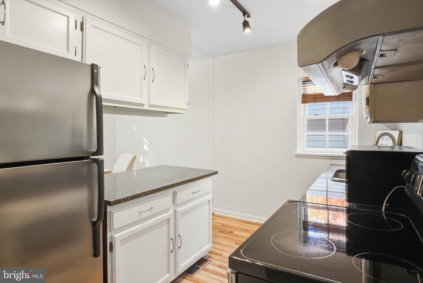 4673 34TH ST S, ARLINGTON, Virginia 22206, 3 Bedrooms Bedrooms, ,2 BathroomsBathrooms,Residential,For sale,4673 34TH ST S,VAAR2065672 MLS # VAAR2065672 4673 34TH ST S, ARLINGTON, Virginia 22206, 3 Bedrooms Bedrooms, ,2 BathroomsBathrooms,Residential,For sale,4673 34TH ST S,VAAR2065672 MLS # VAAR2065672