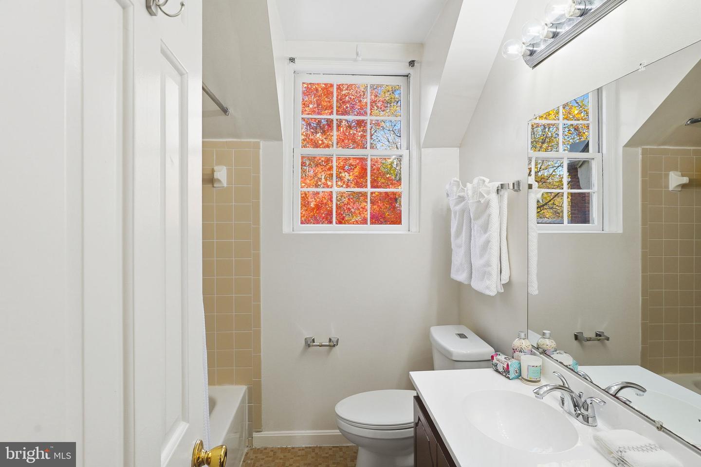 4673 34TH ST S, ARLINGTON, Virginia 22206, 3 Bedrooms Bedrooms, ,2 BathroomsBathrooms,Residential,For sale,4673 34TH ST S,VAAR2065672 MLS # VAAR2065672 4673 34TH ST S, ARLINGTON, Virginia 22206, 3 Bedrooms Bedrooms, ,2 BathroomsBathrooms,Residential,For sale,4673 34TH ST S,VAAR2065672 MLS # VAAR2065672