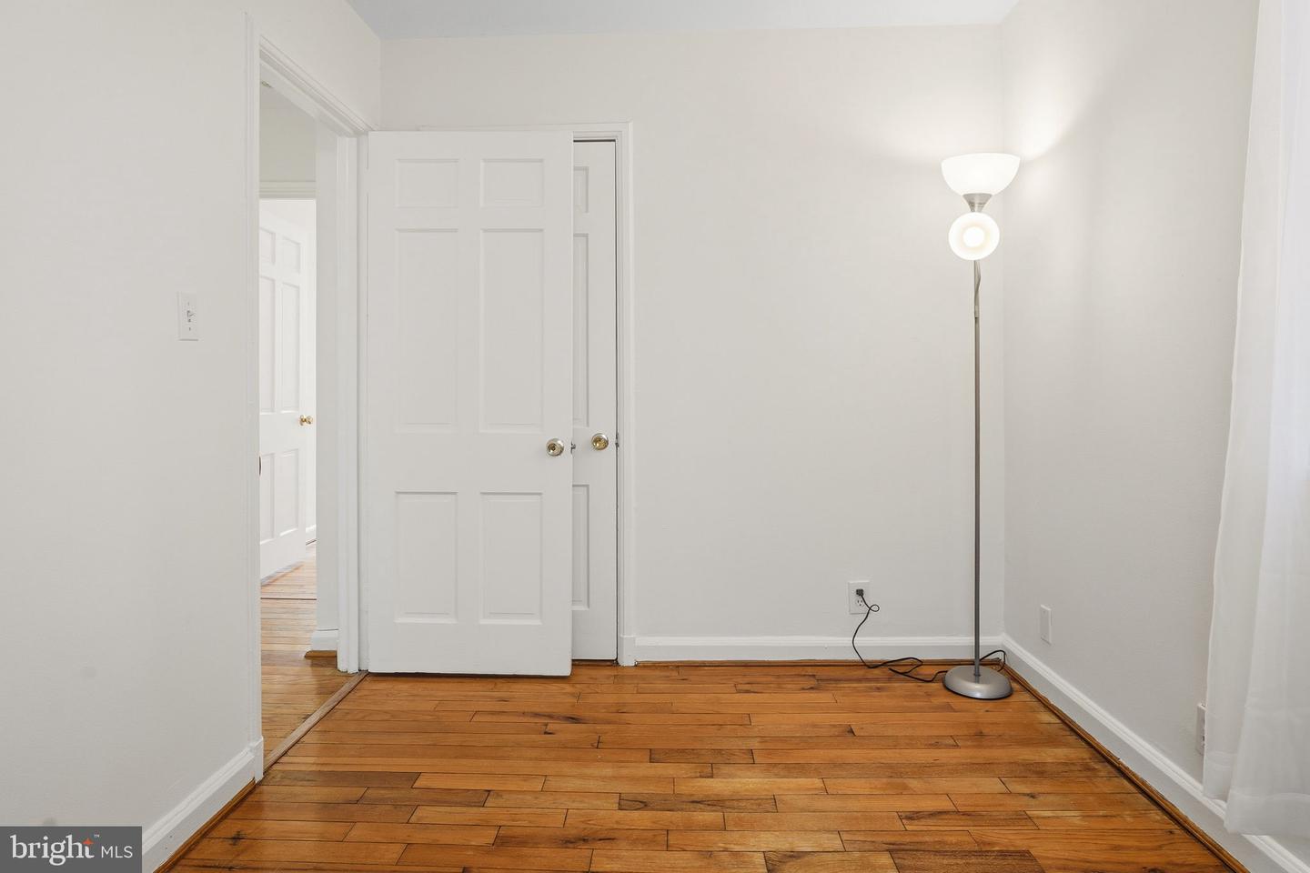 4673 34TH ST S, ARLINGTON, Virginia 22206, 3 Bedrooms Bedrooms, ,2 BathroomsBathrooms,Residential,For sale,4673 34TH ST S,VAAR2065672 MLS # VAAR2065672 4673 34TH ST S, ARLINGTON, Virginia 22206, 3 Bedrooms Bedrooms, ,2 BathroomsBathrooms,Residential,For sale,4673 34TH ST S,VAAR2065672 MLS # VAAR2065672