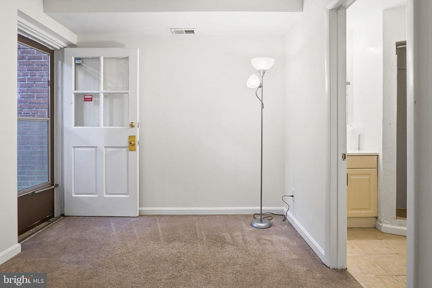 4673 34TH ST S, ARLINGTON, Virginia 22206, 3 Bedrooms Bedrooms, ,2 BathroomsBathrooms,Residential,For sale,4673 34TH ST S,VAAR2065672 MLS # VAAR2065672 4673 34TH ST S, ARLINGTON, Virginia 22206, 3 Bedrooms Bedrooms, ,2 BathroomsBathrooms,Residential,For sale,4673 34TH ST S,VAAR2065672 MLS # VAAR2065672