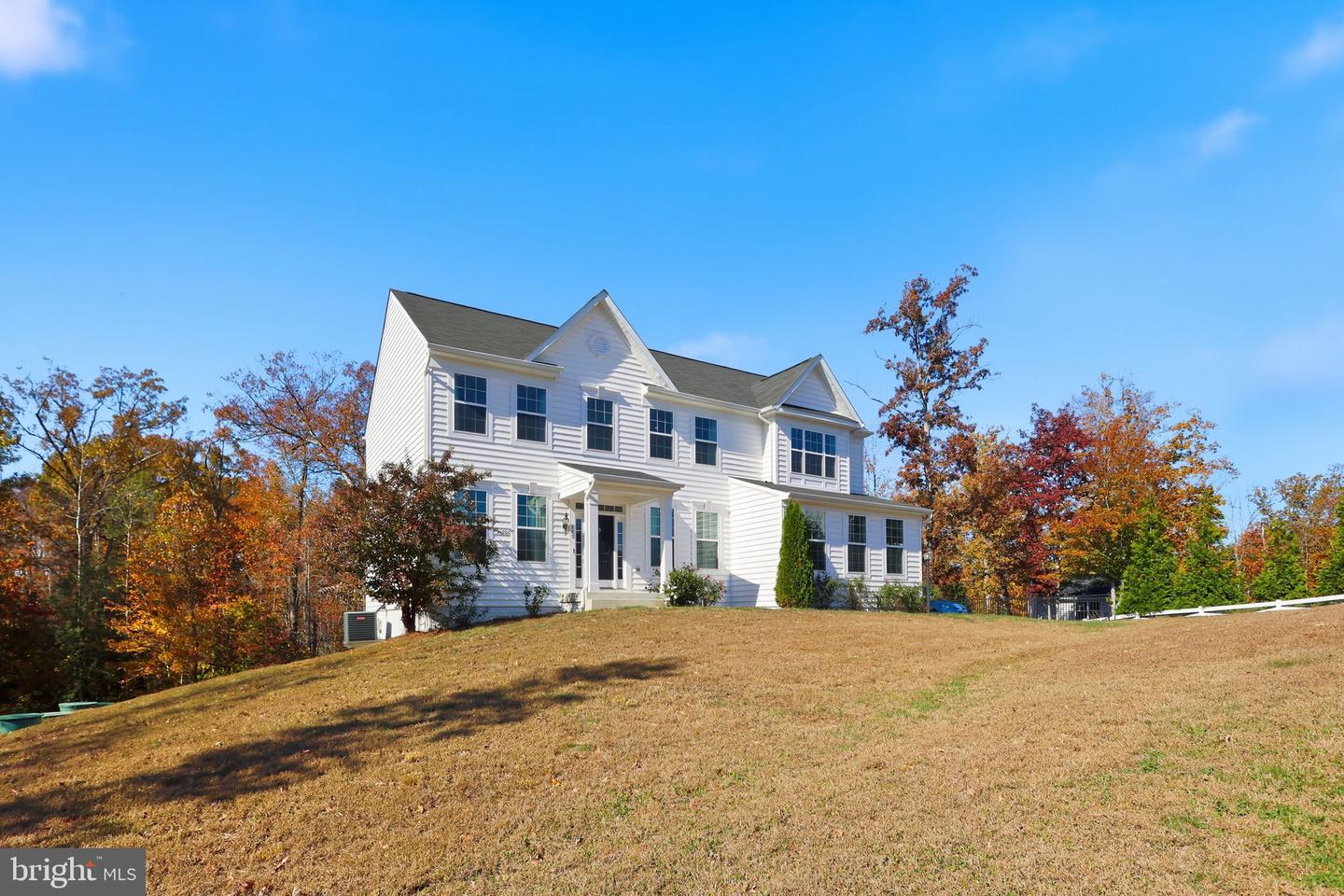 225 PERTH DR, FREDERICKSBURG, Virginia 22405, 5 Bedrooms Bedrooms, ,2 BathroomsBathrooms,Residential,For sale,225 PERTH DR,VAST2044022 MLS # VAST2044022 225 PERTH DR, FREDERICKSBURG, Virginia 22405, 5 Bedrooms Bedrooms, ,2 BathroomsBathrooms,Residential,For sale,225 PERTH DR,VAST2044022 MLS # VAST2044022