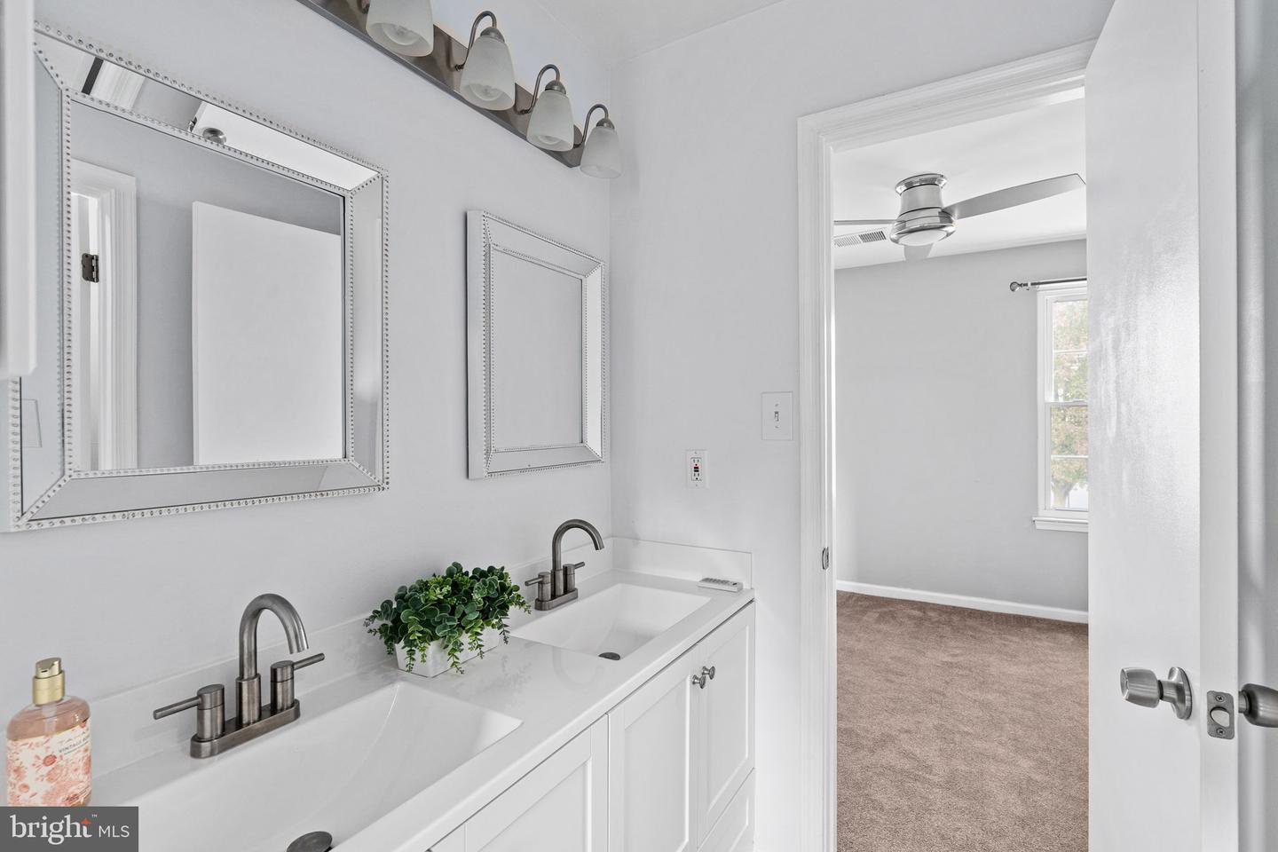 3066 ANTRIM CIR, DUMFRIES, Virginia 22026, 3 Bedrooms Bedrooms, ,2 BathroomsBathrooms,Residential,For sale,3066 ANTRIM CIR,VAPW2107284 MLS # VAPW2107284 3066 ANTRIM CIR, DUMFRIES, Virginia 22026, 3 Bedrooms Bedrooms, ,2 BathroomsBathrooms,Residential,For sale,3066 ANTRIM CIR,VAPW2107284 MLS # VAPW2107284