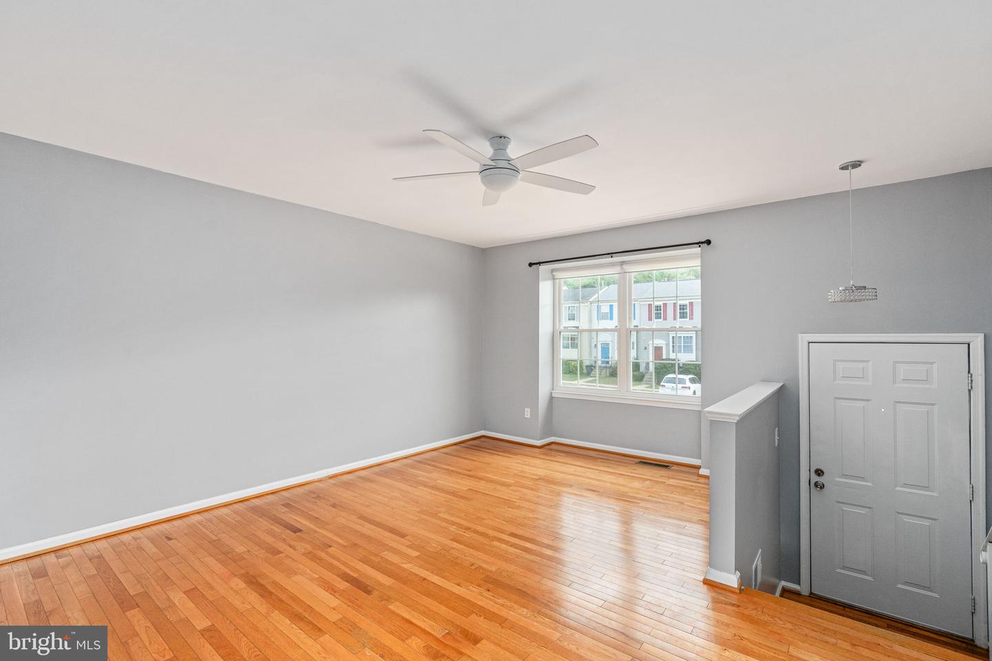 3066 ANTRIM CIR, DUMFRIES, Virginia 22026, 3 Bedrooms Bedrooms, ,2 BathroomsBathrooms,Residential,For sale,3066 ANTRIM CIR,VAPW2107284 MLS # VAPW2107284 3066 ANTRIM CIR, DUMFRIES, Virginia 22026, 3 Bedrooms Bedrooms, ,2 BathroomsBathrooms,Residential,For sale,3066 ANTRIM CIR,VAPW2107284 MLS # VAPW2107284