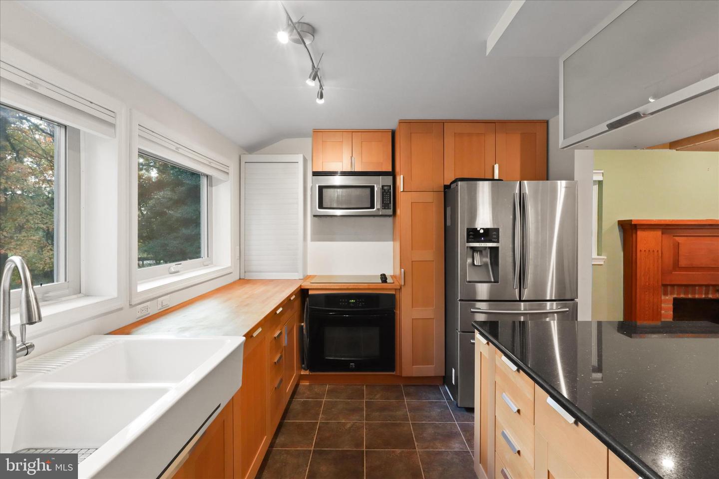 7914 IDYLWOOD RD, DUNN LORING, Virginia 22027, 2 Bedrooms Bedrooms, ,1 BathroomBathrooms,Residential,For sale,7914 IDYLWOOD RD,VAFX2277822 MLS # VAFX2277822 7914 IDYLWOOD RD, DUNN LORING, Virginia 22027, 2 Bedrooms Bedrooms, ,1 BathroomBathrooms,Residential,For sale,7914 IDYLWOOD RD,VAFX2277822 MLS # VAFX2277822