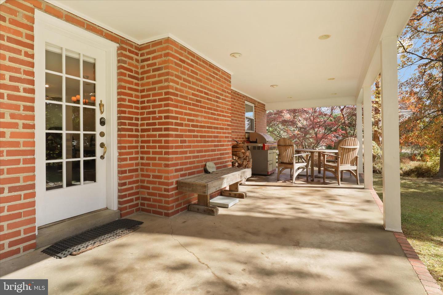 7914 IDYLWOOD RD, DUNN LORING, Virginia 22027, 2 Bedrooms Bedrooms, ,1 BathroomBathrooms,Residential,For sale,7914 IDYLWOOD RD,VAFX2277822 MLS # VAFX2277822 7914 IDYLWOOD RD, DUNN LORING, Virginia 22027, 2 Bedrooms Bedrooms, ,1 BathroomBathrooms,Residential,For sale,7914 IDYLWOOD RD,VAFX2277822 MLS # VAFX2277822