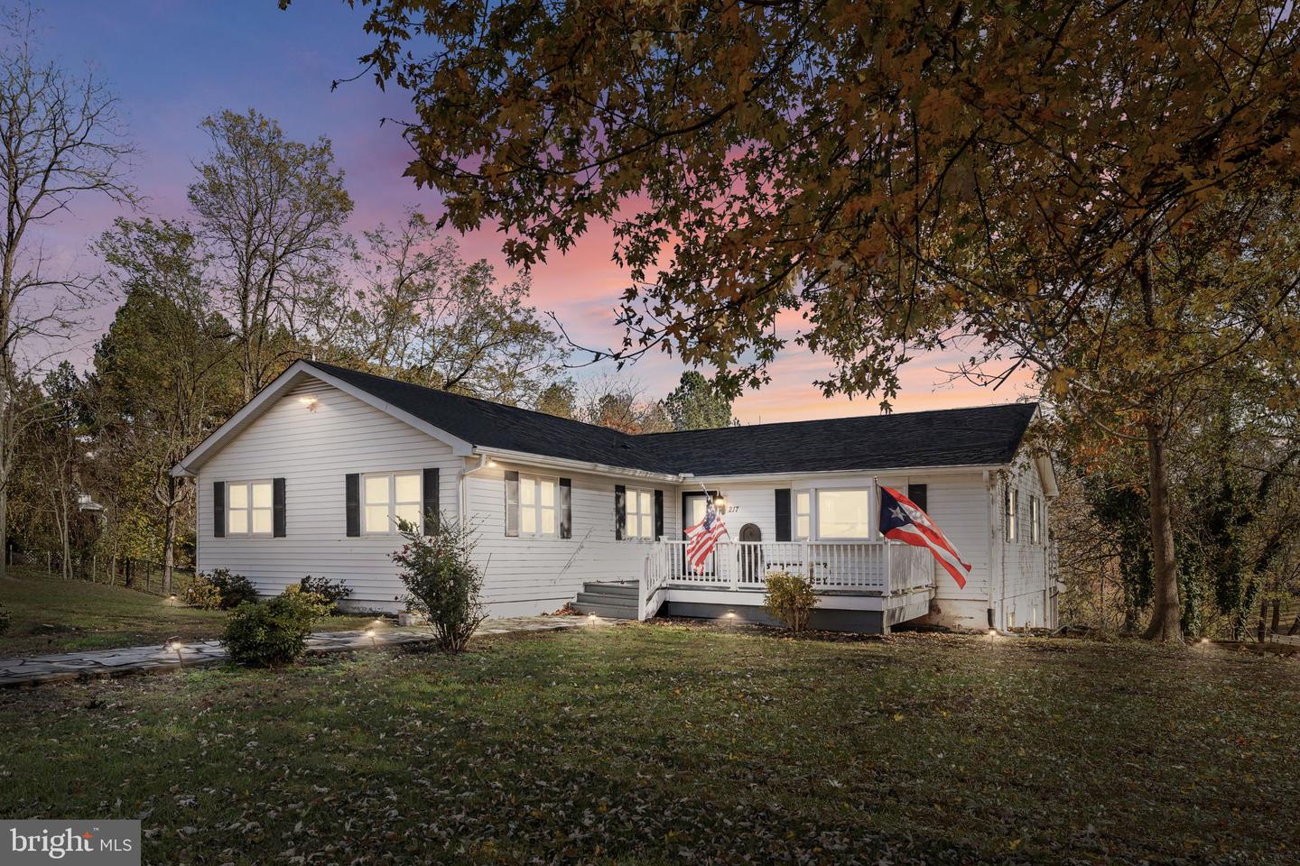 217 ELLISVILLE DR, LOUISA, Virginia 23093, 4 Bedrooms Bedrooms, ,2 BathroomsBathrooms,Residential,For sale,217 ELLISVILLE DR,VALA2008848 MLS # VALA2008848 217 ELLISVILLE DR, LOUISA, Virginia 23093, 4 Bedrooms Bedrooms, ,2 BathroomsBathrooms,Residential,For sale,217 ELLISVILLE DR,VALA2008848 MLS # VALA2008848