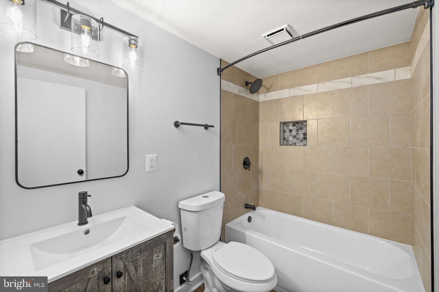 217 ELLISVILLE DR, LOUISA, Virginia 23093, 4 Bedrooms Bedrooms, ,2 BathroomsBathrooms,Residential,For sale,217 ELLISVILLE DR,VALA2008848 MLS # VALA2008848 217 ELLISVILLE DR, LOUISA, Virginia 23093, 4 Bedrooms Bedrooms, ,2 BathroomsBathrooms,Residential,For sale,217 ELLISVILLE DR,VALA2008848 MLS # VALA2008848