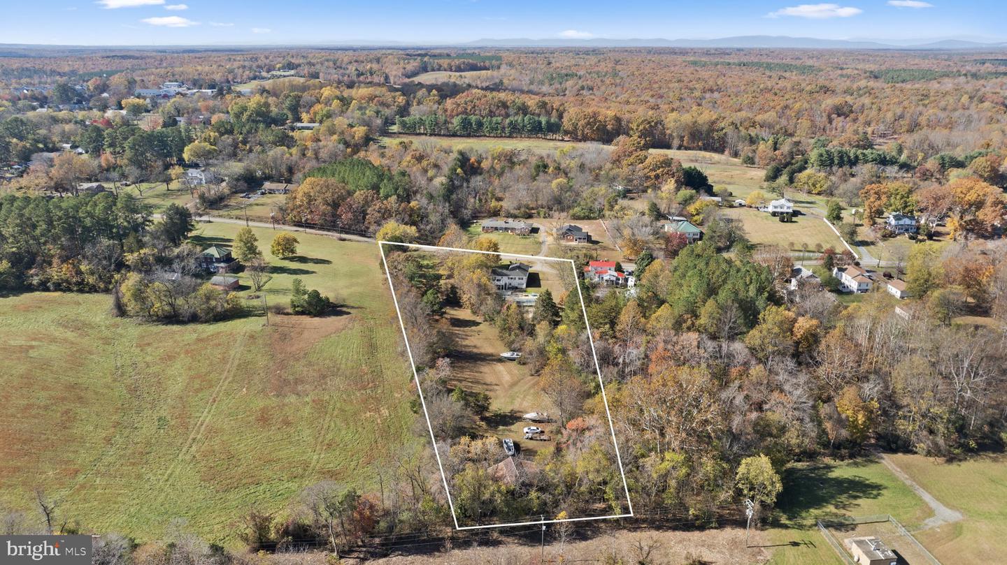 217 ELLISVILLE DR, LOUISA, Virginia 23093, 4 Bedrooms Bedrooms, ,2 BathroomsBathrooms,Residential,For sale,217 ELLISVILLE DR,VALA2008848 MLS # VALA2008848 217 ELLISVILLE DR, LOUISA, Virginia 23093, 4 Bedrooms Bedrooms, ,2 BathroomsBathrooms,Residential,For sale,217 ELLISVILLE DR,VALA2008848 MLS # VALA2008848