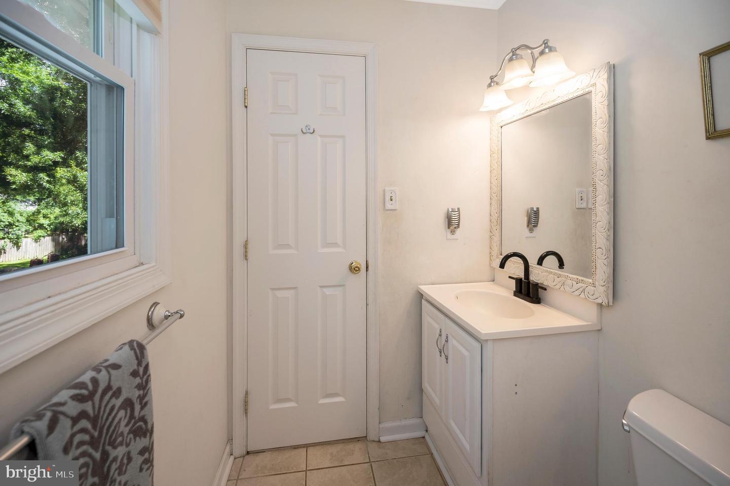 26 TETON DR, FREDERICKSBURG, Virginia 22408, 3 Bedrooms Bedrooms, ,1 BathroomBathrooms,Residential,For sale,26 TETON DR,VASP2037428 MLS # VASP2037428 26 TETON DR, FREDERICKSBURG, Virginia 22408, 3 Bedrooms Bedrooms, ,1 BathroomBathrooms,Residential,For sale,26 TETON DR,VASP2037428 MLS # VASP2037428