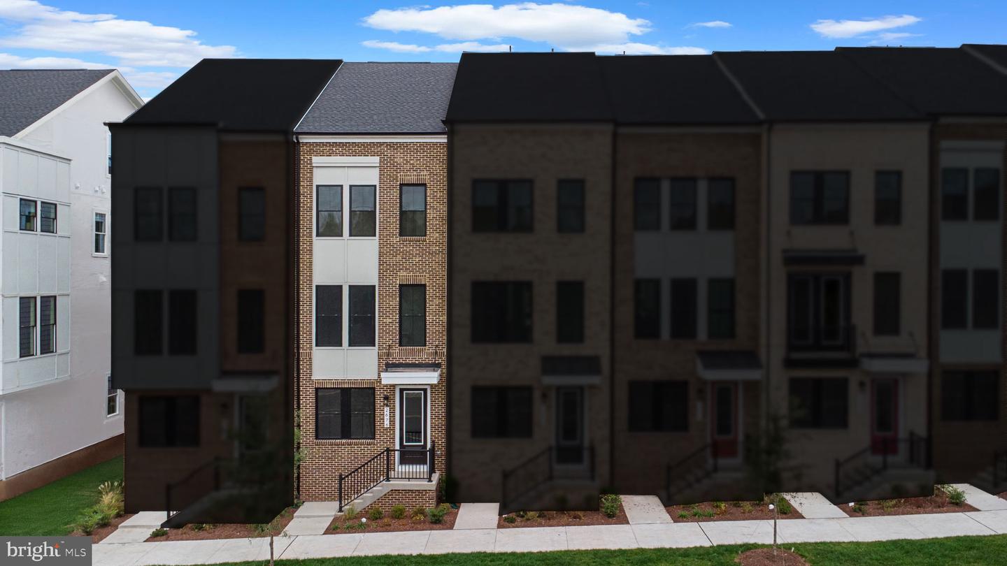 2676 RIVER BIRCH RD, HERNDON, Virginia 20171, 3 Bedrooms Bedrooms, ,3 BathroomsBathrooms,Residential,For sale,2676 RIVER BIRCH RD,VAFX2277806 MLS # VAFX2277806 2676 RIVER BIRCH RD, HERNDON, Virginia 20171, 3 Bedrooms Bedrooms, ,3 BathroomsBathrooms,Residential,For sale,2676 RIVER BIRCH RD,VAFX2277806 MLS # VAFX2277806