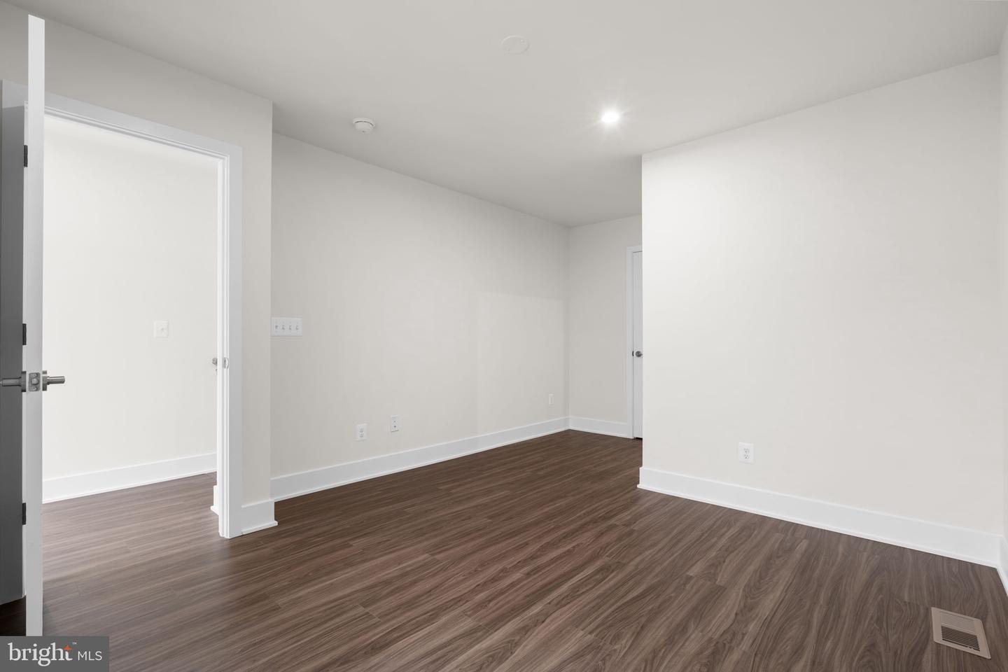 2676 RIVER BIRCH RD, HERNDON, Virginia 20171, 3 Bedrooms Bedrooms, ,3 BathroomsBathrooms,Residential,For sale,2676 RIVER BIRCH RD,VAFX2277806 MLS # VAFX2277806 2676 RIVER BIRCH RD, HERNDON, Virginia 20171, 3 Bedrooms Bedrooms, ,3 BathroomsBathrooms,Residential,For sale,2676 RIVER BIRCH RD,VAFX2277806 MLS # VAFX2277806